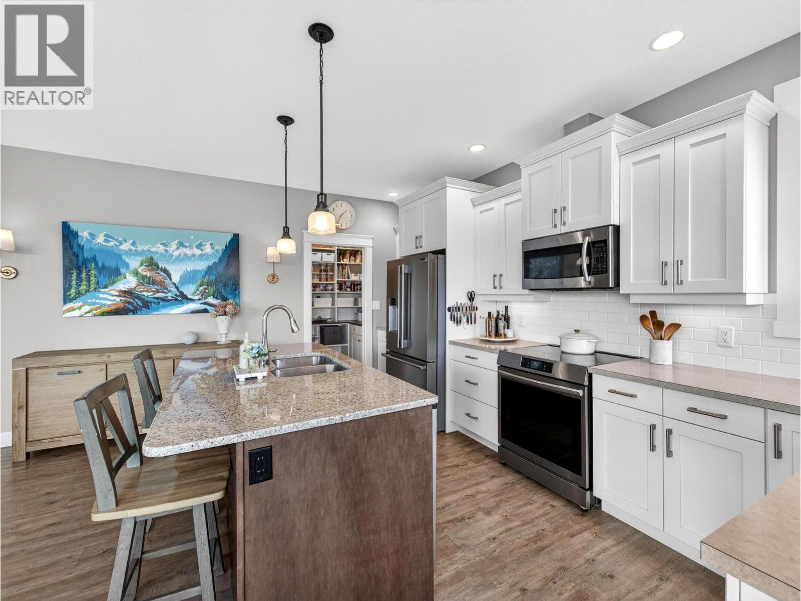 2371 Paramount Drive, West Kelowna, British Columbia  V4T 3K4 - Photo 17 - 10375869