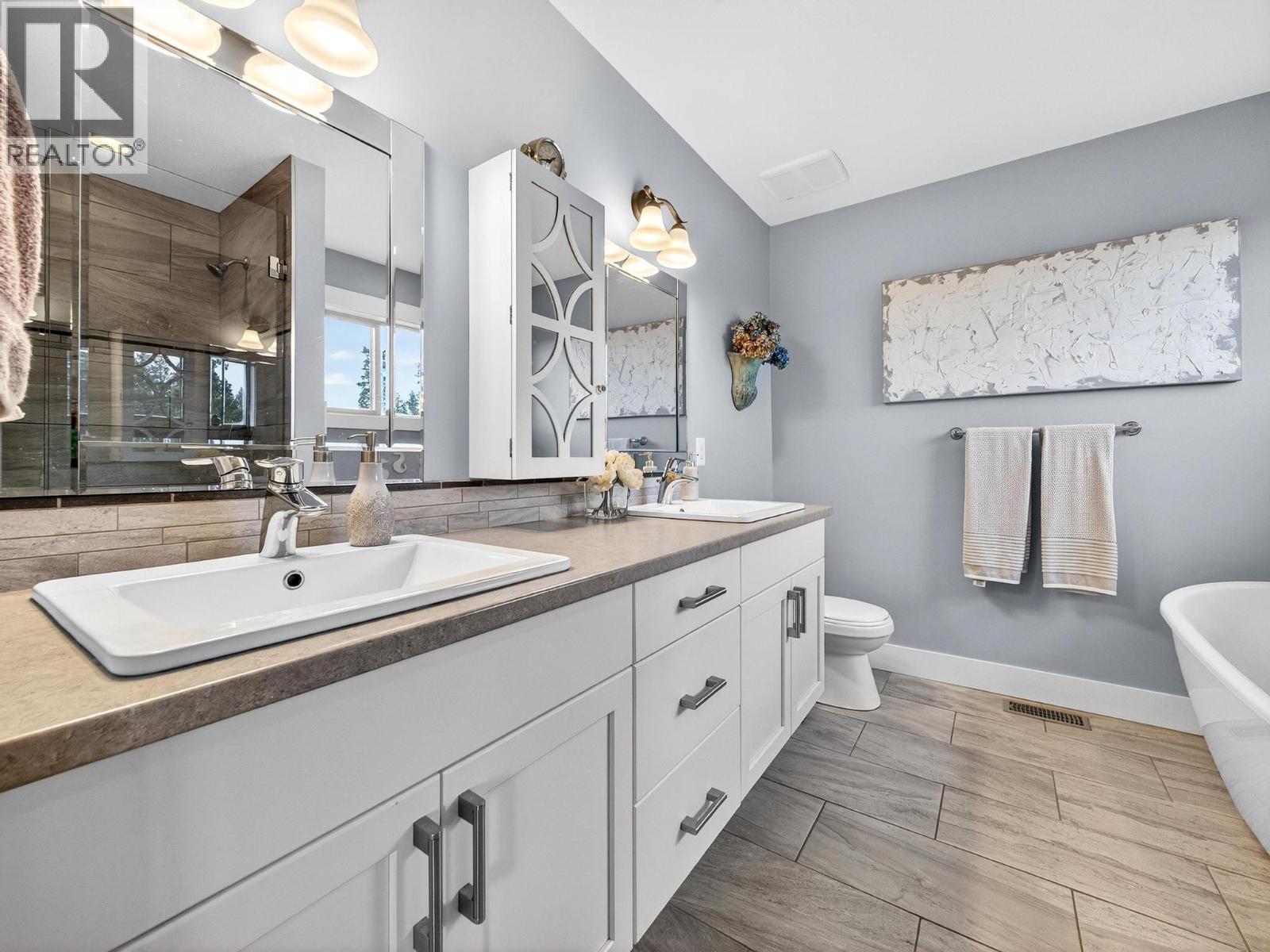 2371 Paramount Drive, West Kelowna, British Columbia  V4T 3K4 - Photo 30 - 10375869