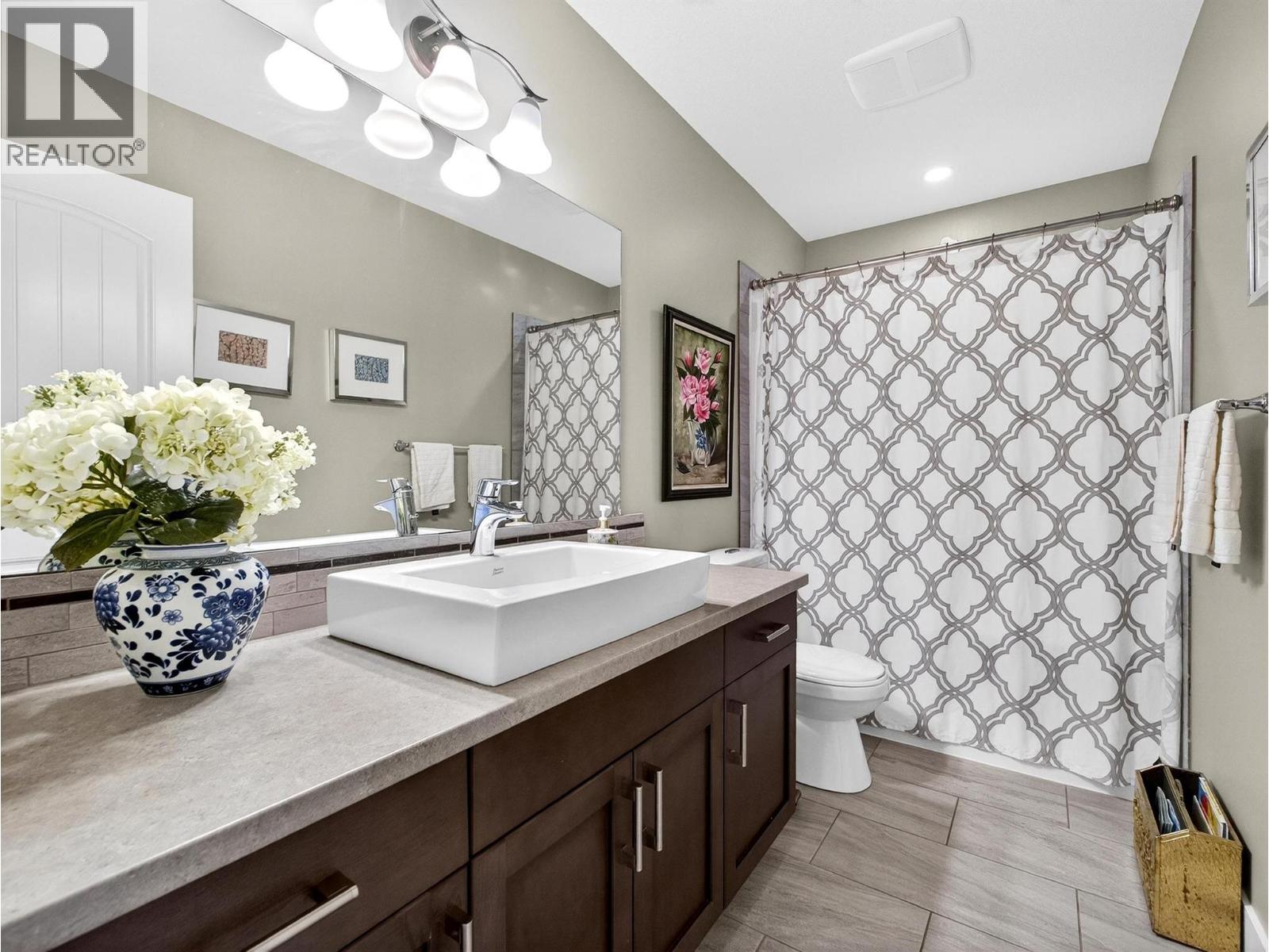 2371 Paramount Drive, West Kelowna, British Columbia  V4T 3K4 - Photo 35 - 10375869