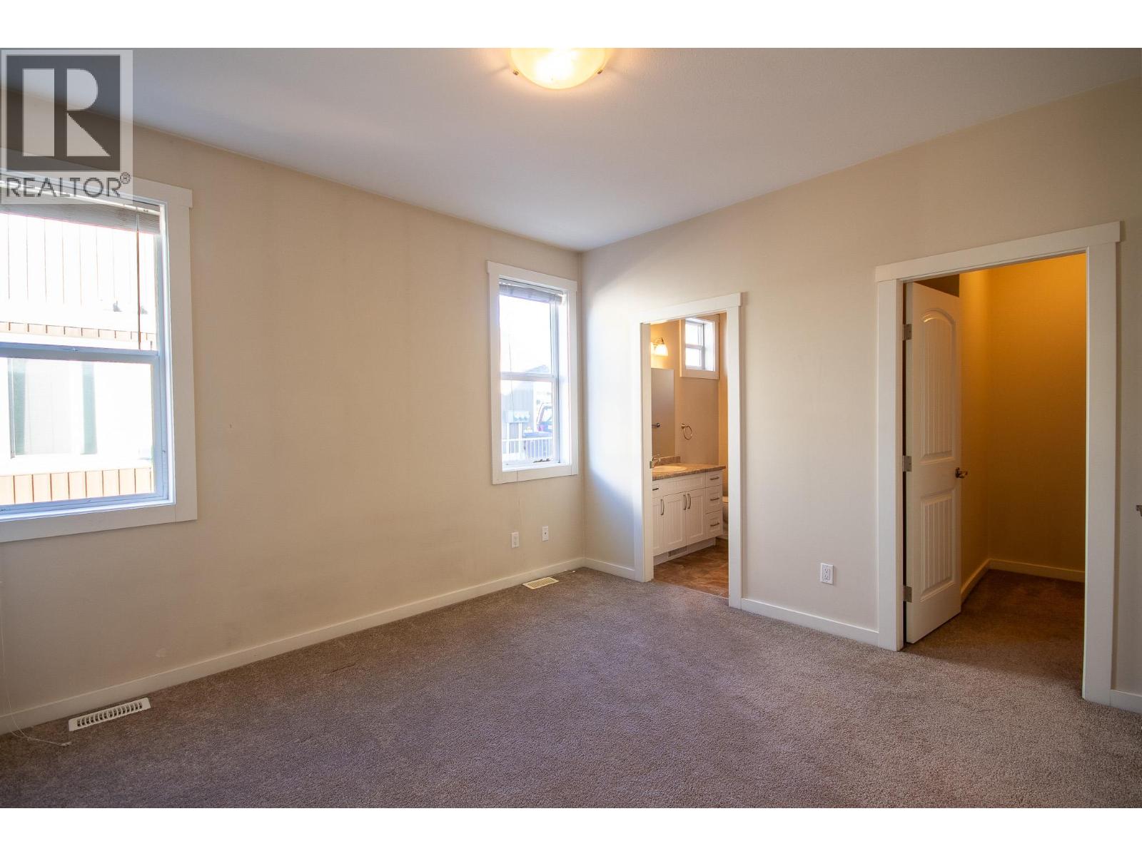 8704 17 Street, Dawson Creek, British Columbia  V1G 0H1 - Photo 8 - 10376008