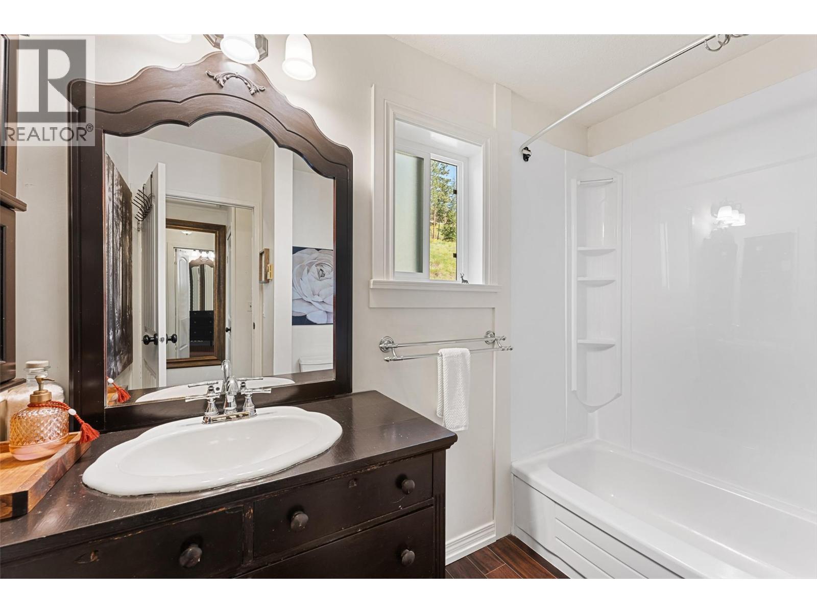 2165 Paly Road, Kelowna, British Columbia  V1V 2B9 - Photo 33 - 10375868