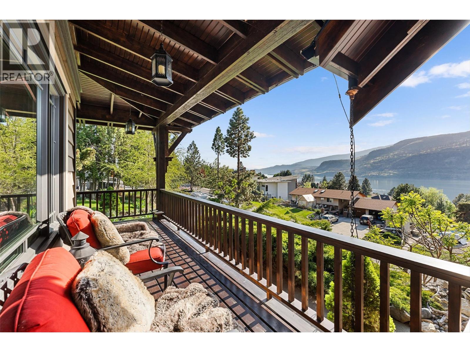 2165 Paly Road, Kelowna, British Columbia  V1V 2B9 - Photo 5 - 10375868