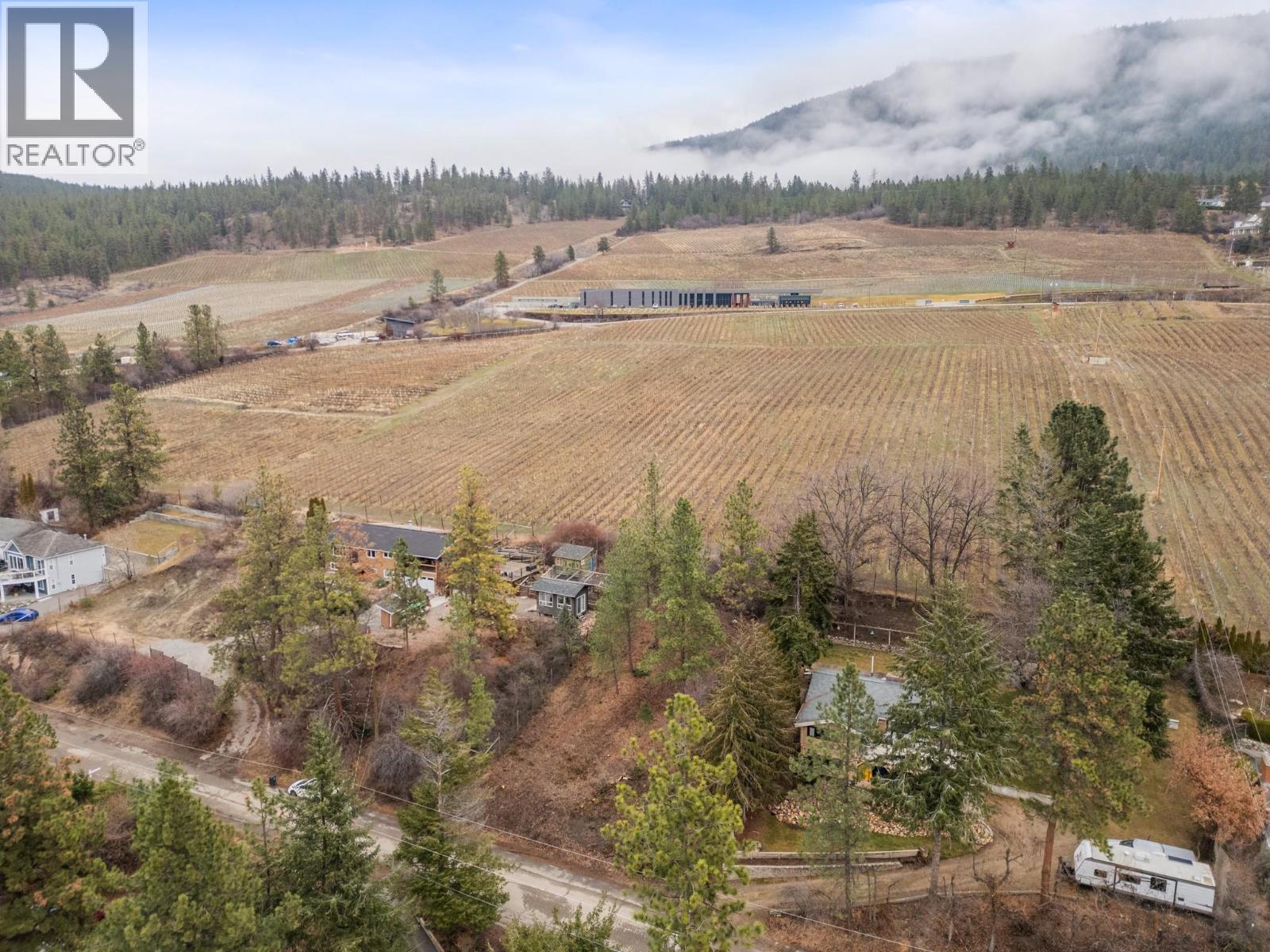 16961 Coral Beach Road, Lake Country, British Columbia  V4V 1B9 - Photo 12 - 10375624