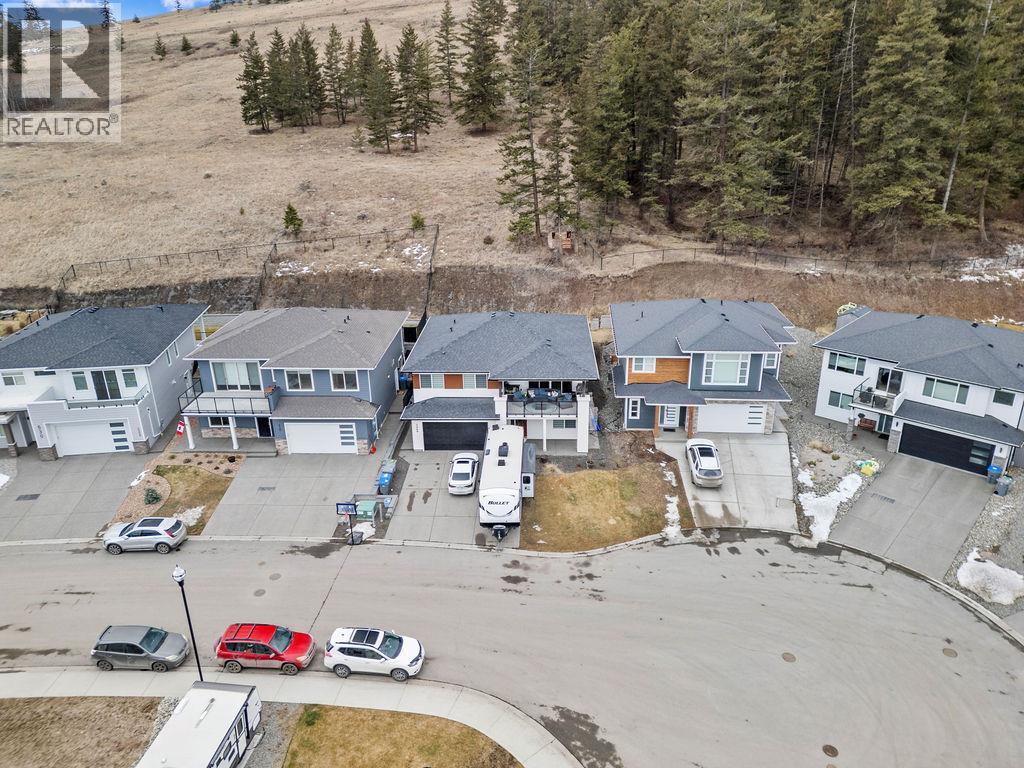 544 Edinburgh Court, Kamloops, British Columbia  V1S 0E6 - Photo 2 - 10375526