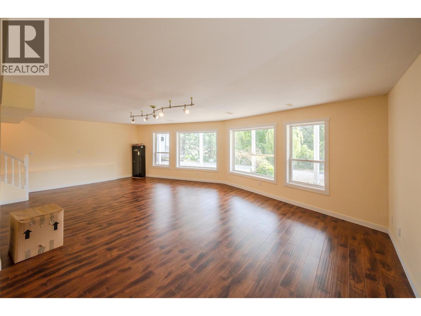 2737 Willowbrook Road, Oliver, British Columbia  V0H 1T5 - Photo 38 - 10376011