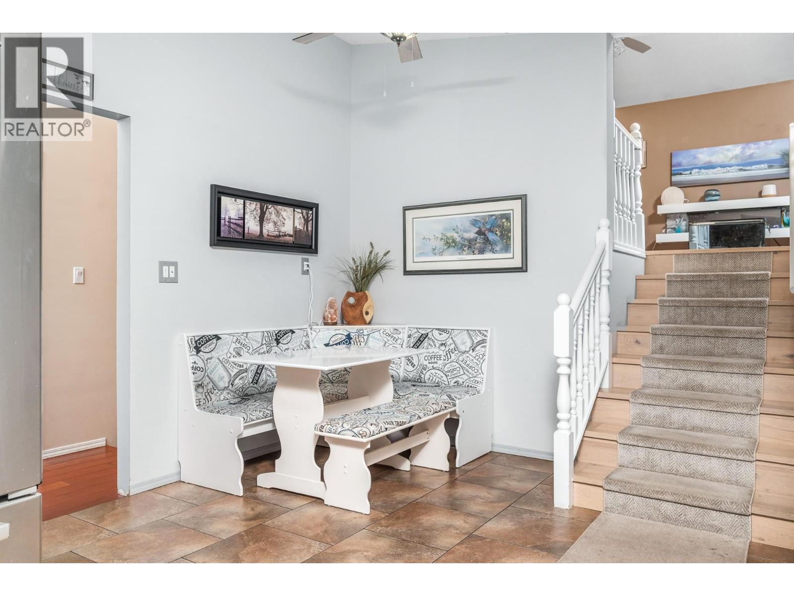 5964 Star Road, Vernon, British Columbia  V1B 3P4 - Photo 12 - 10375395