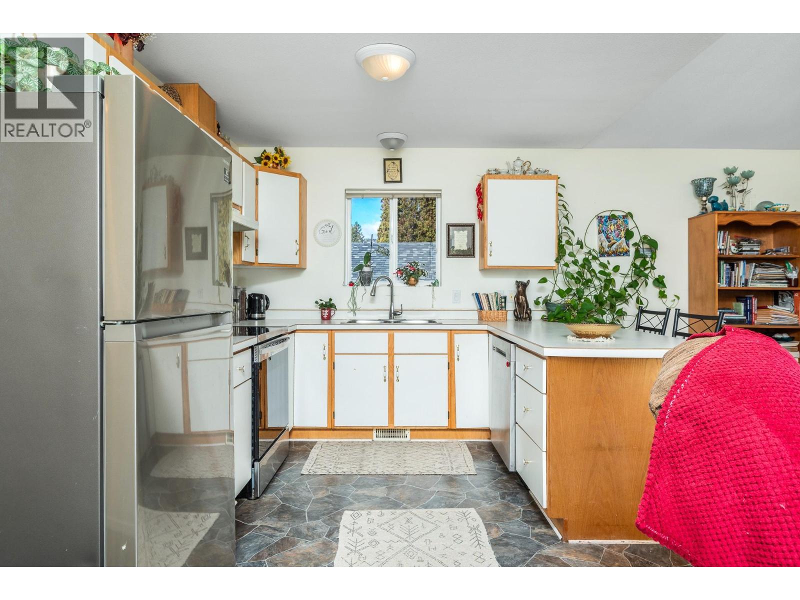 5964 Star Road, Vernon, British Columbia  V1B 3P4 - Photo 34 - 10375395