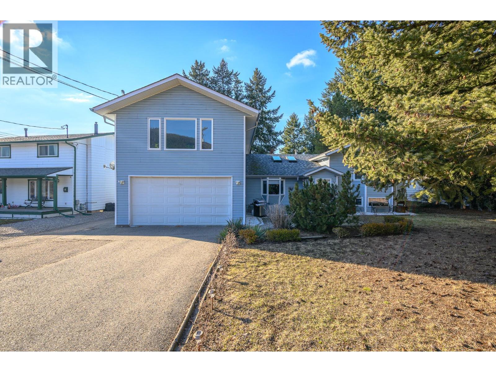 5964 Star Road, Vernon, British Columbia  V1B 3P4 - Photo 4 - 10375395