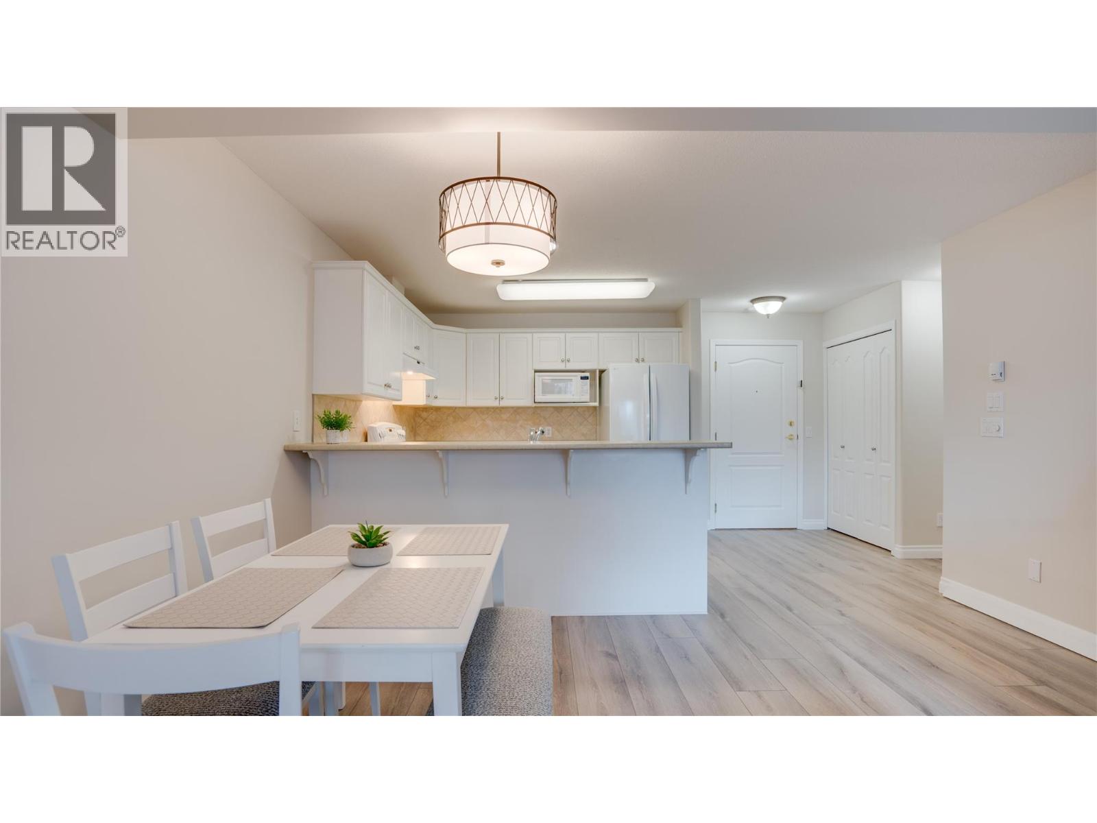 1002 Riverside Avenue Unit# 111, Sicamous, British Columbia  V0E 2V1 - Photo 11 - 10375744