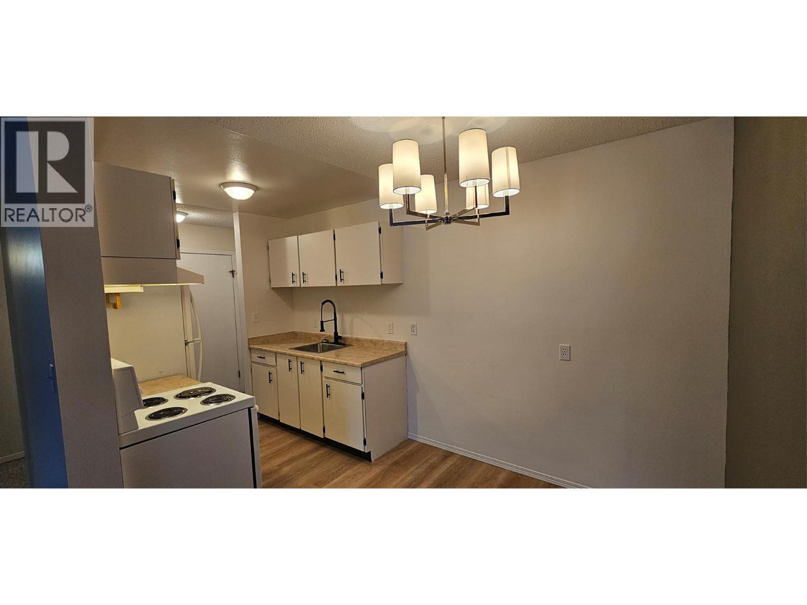 1299 Ponderosa Drive Unit# 407a, Sparwood, British Columbia  V0B 2G2 - Photo 10 - 10375970