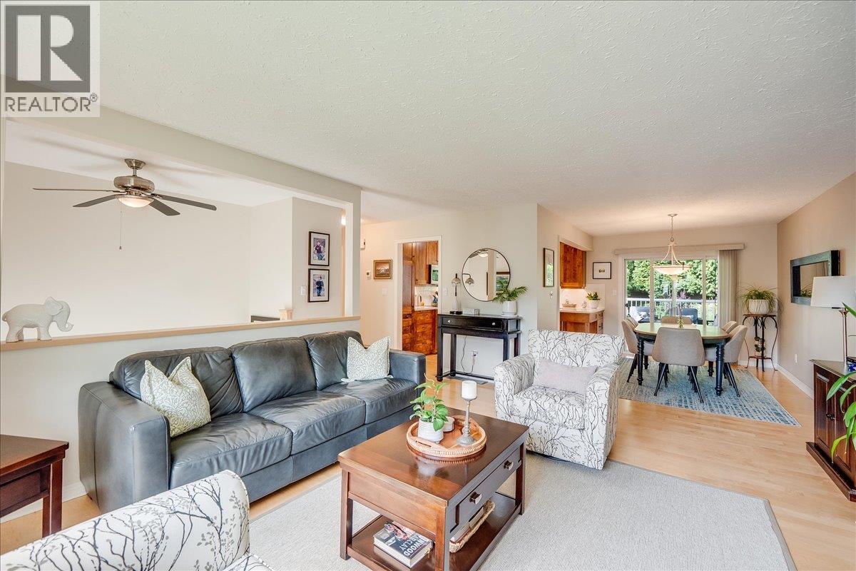 2321 Mcbride Street, Trail, British Columbia  V1R 3A6 - Photo 7 - 10375902