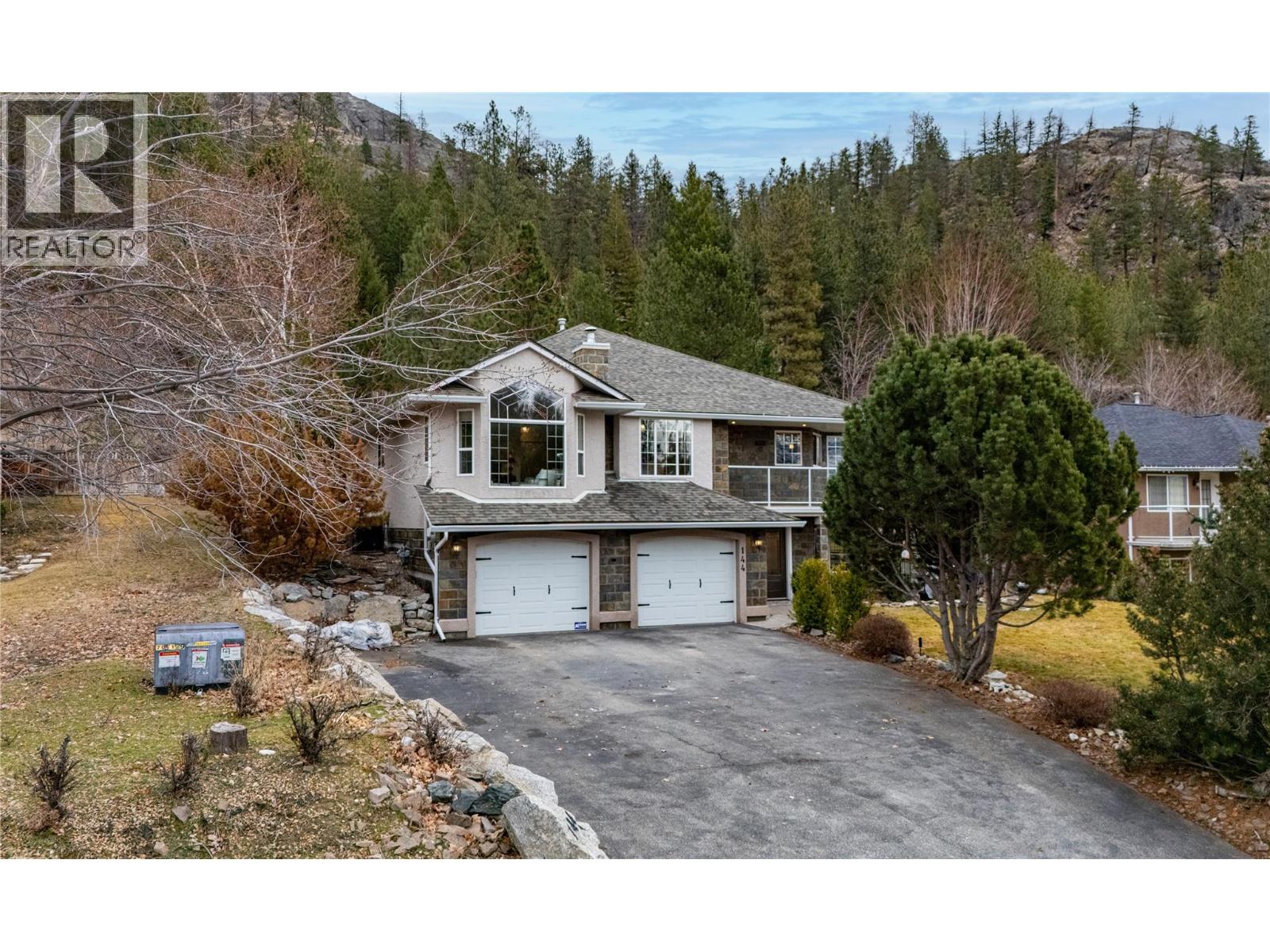 144 Christie Mountain Lane, Okanagan Falls, British Columbia  V0H 1R3 - Photo 1 - 10375433