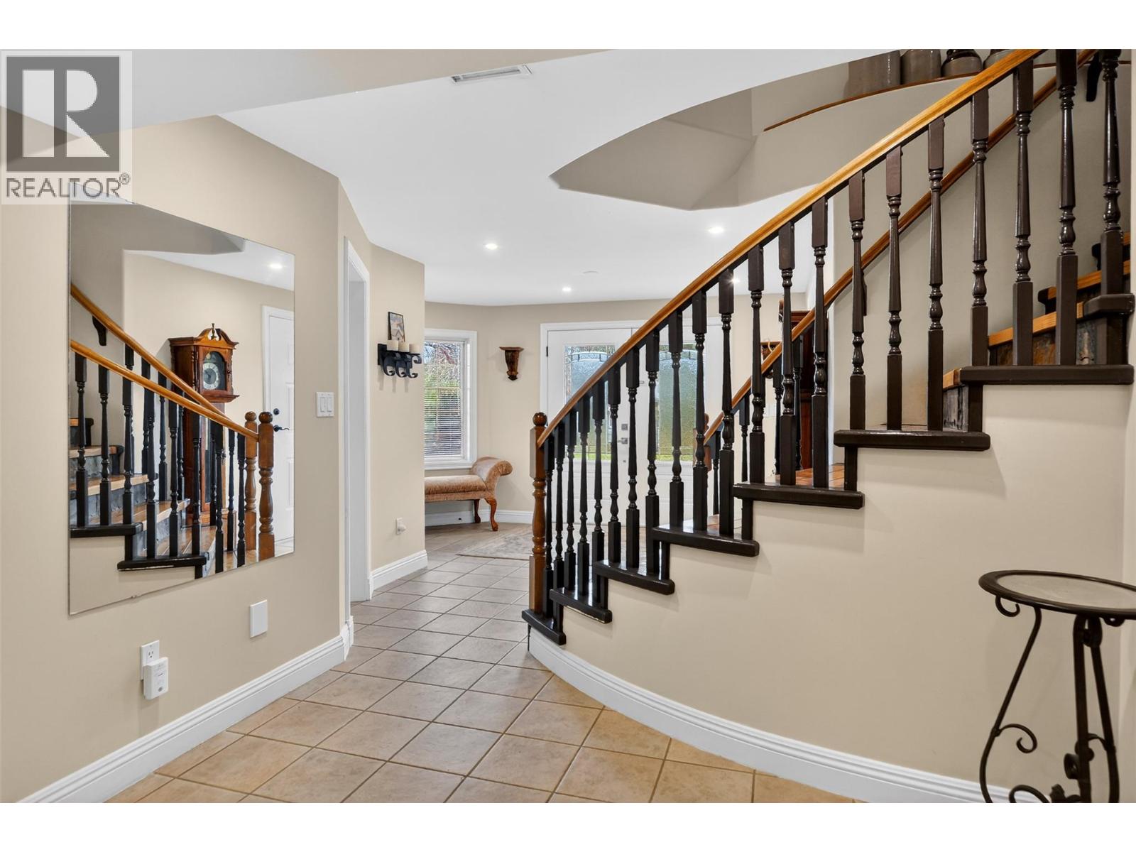 144 Christie Mountain Lane, Okanagan Falls, British Columbia  V0H 1R3 - Photo 7 - 10375433