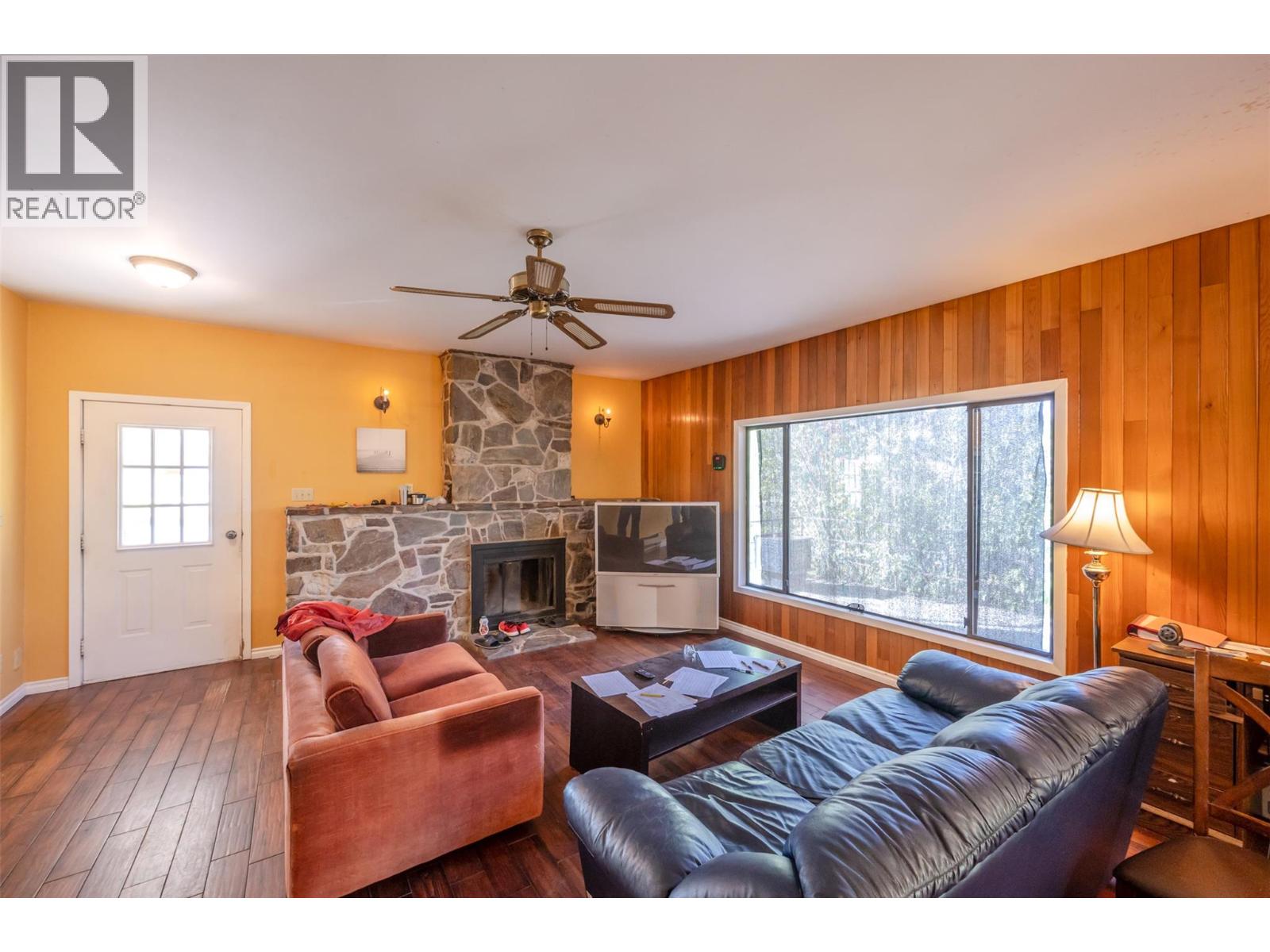 1002/963 Highway 3, Cawston, British Columbia  V0X 1C3 - Photo 42 - 10376032