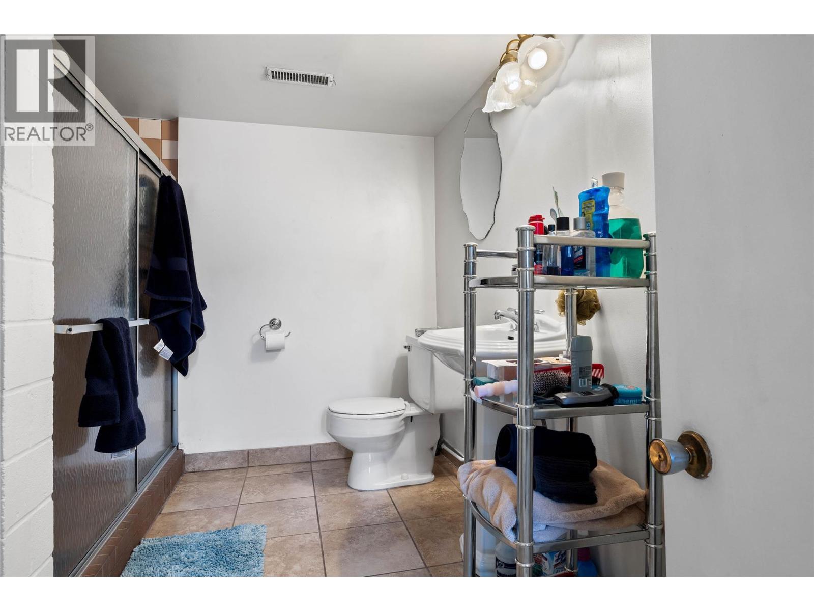 1864 Dickenson Road, Kamloops, British Columbia  V2B 6C9 - Photo 22 - 10376006