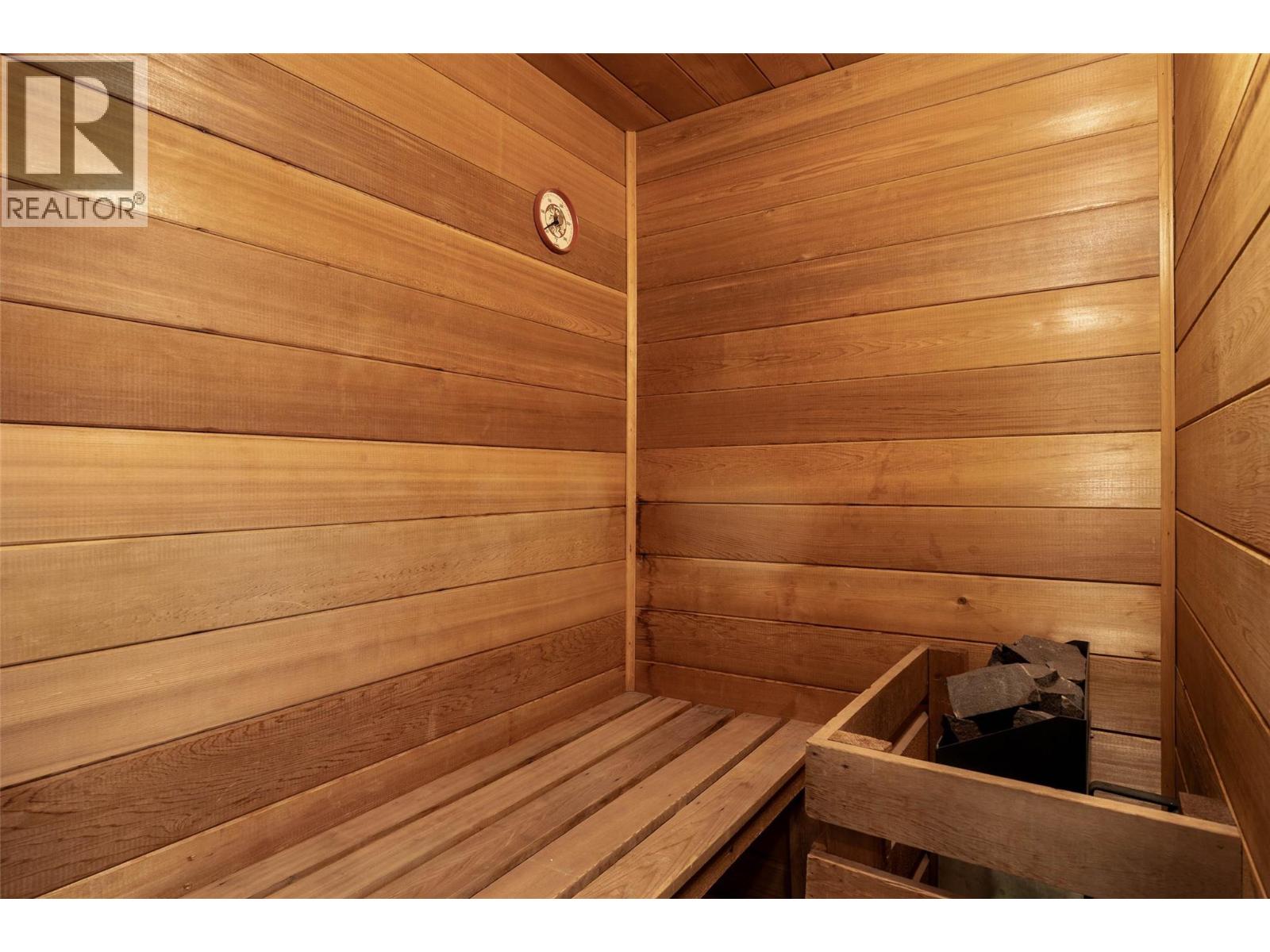 1864 Dickenson Road, Kamloops, British Columbia  V2B 6C9 - Photo 24 - 10376006