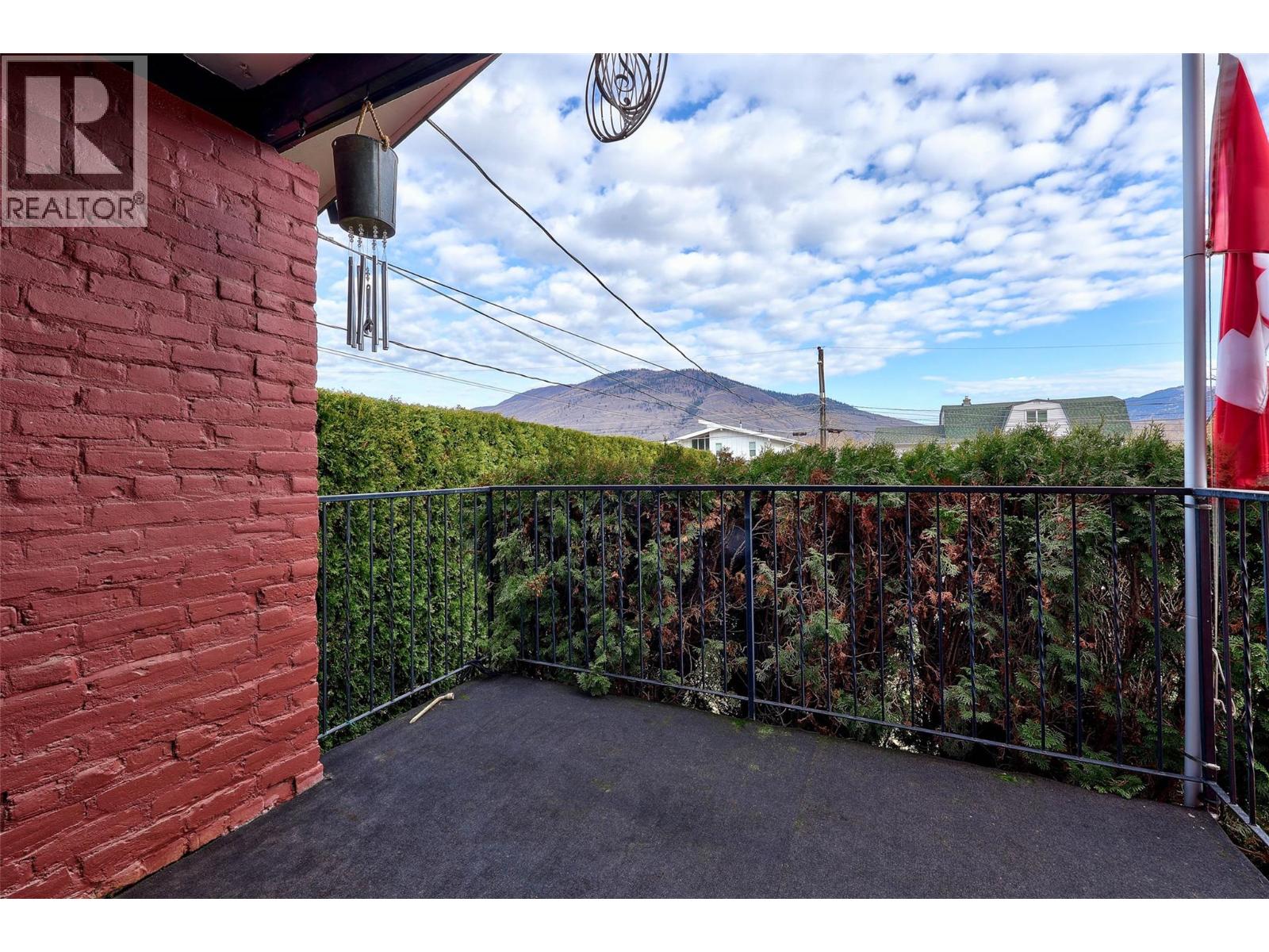 1864 Dickenson Road, Kamloops, British Columbia  V2B 6C9 - Photo 8 - 10376006