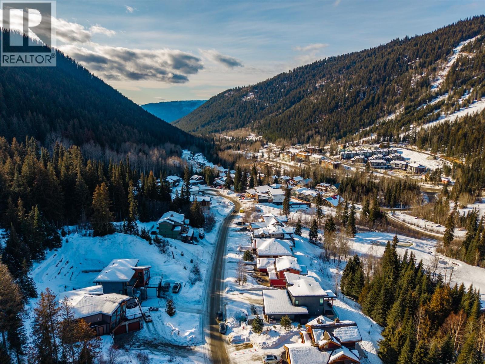 2549 Mountain View Drive, Sun Peaks, British Columbia  V0E 5N0 - Photo 23 - 10376004