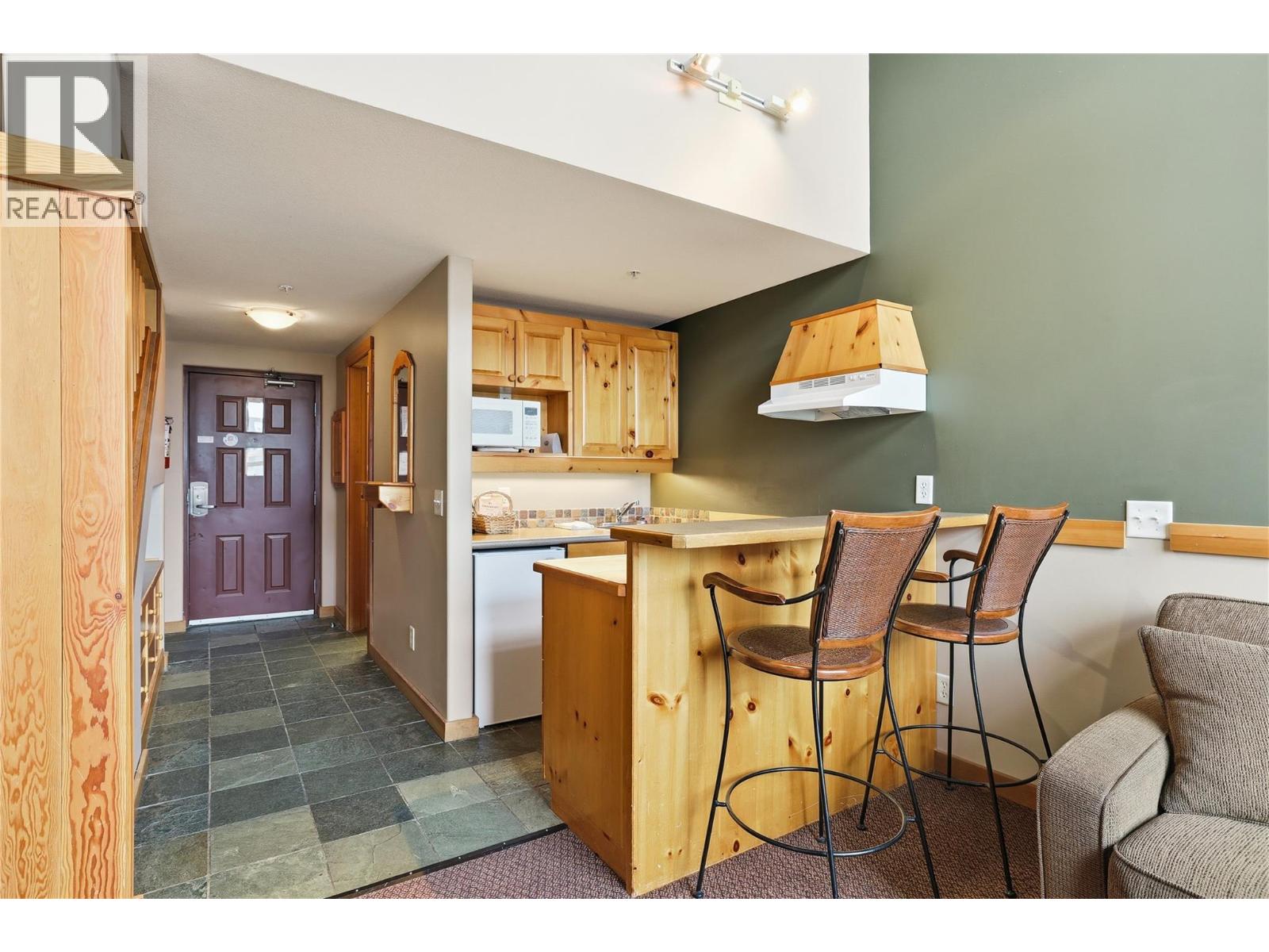 5335 Big White Road Unit# 218, Big White, British Columbia  V1P 1P3 - Photo 5 - 10375939