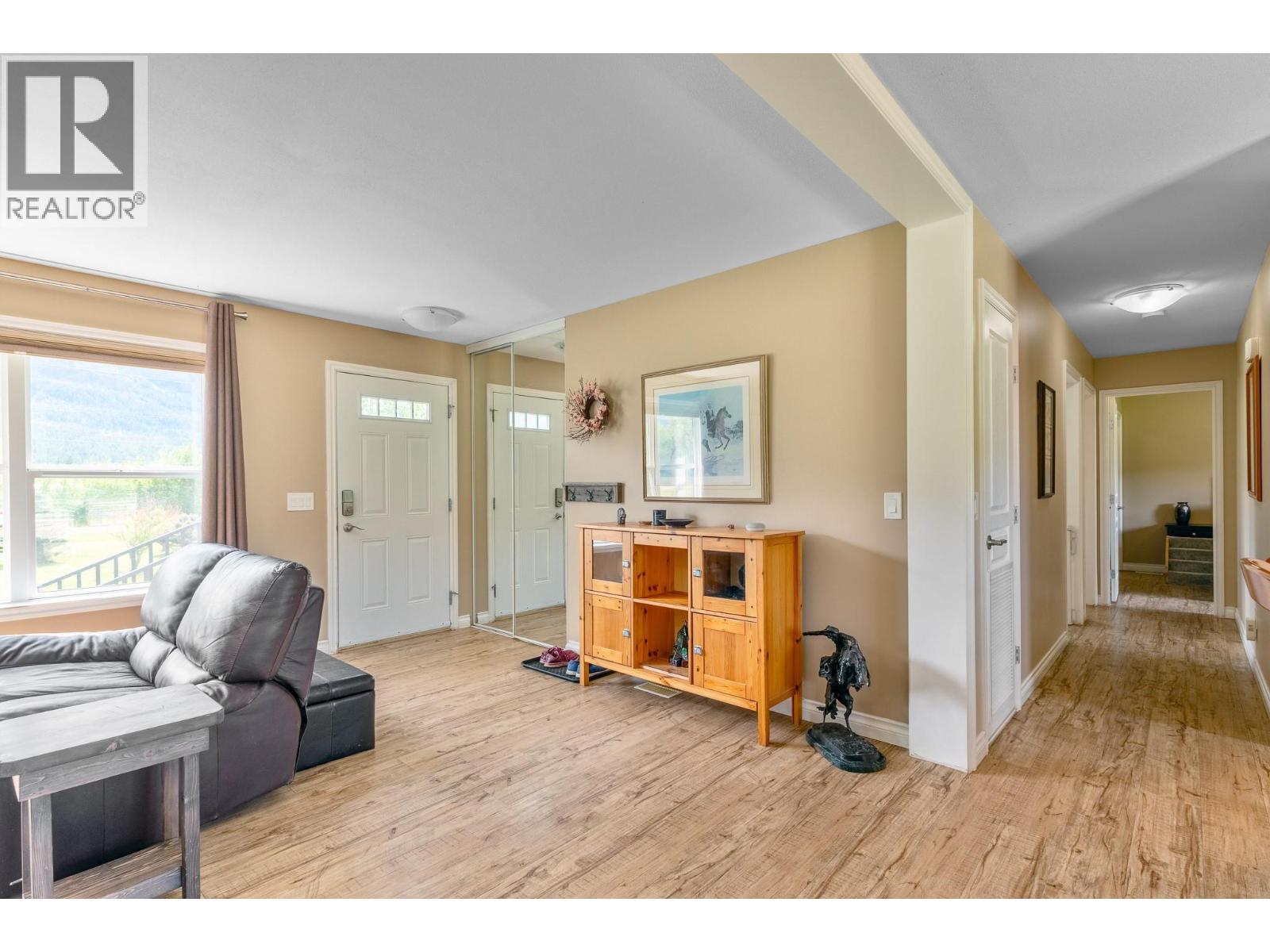 94 Tomkinson Road, Grindrod, British Columbia  V0E 1Y0 - Photo 13 - 10375984