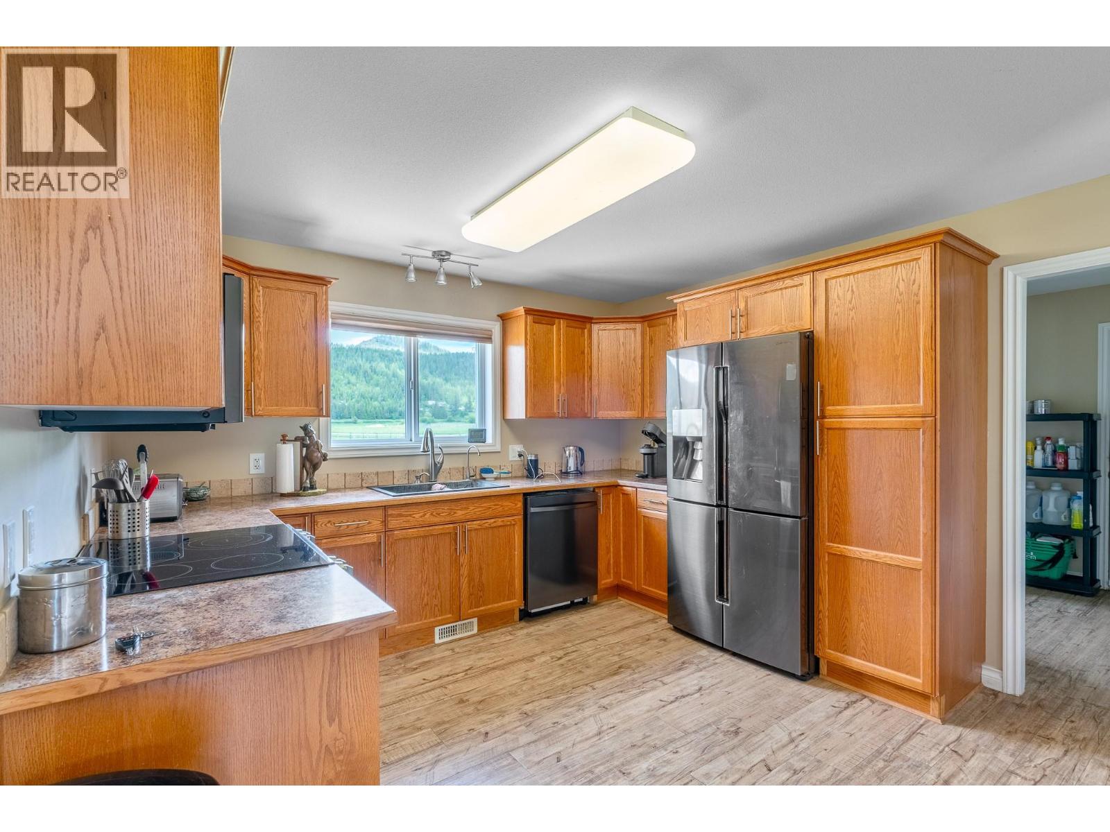 94 Tomkinson Road, Grindrod, British Columbia  V0E 1Y0 - Photo 20 - 10375984