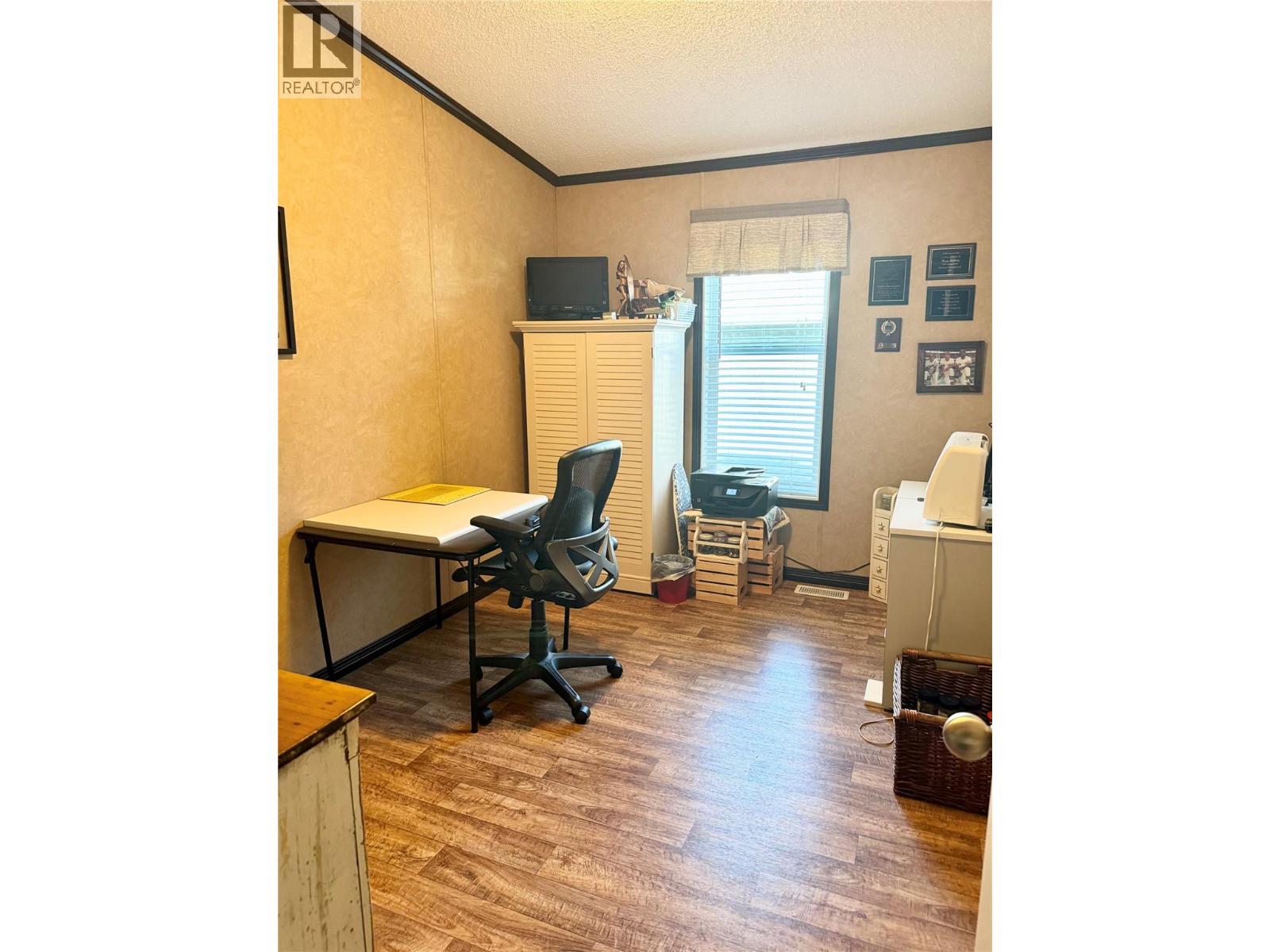 2581 Spring Bank Avenue, Merritt, British Columbia  V1K 1S1 - Photo 22 - 10375873