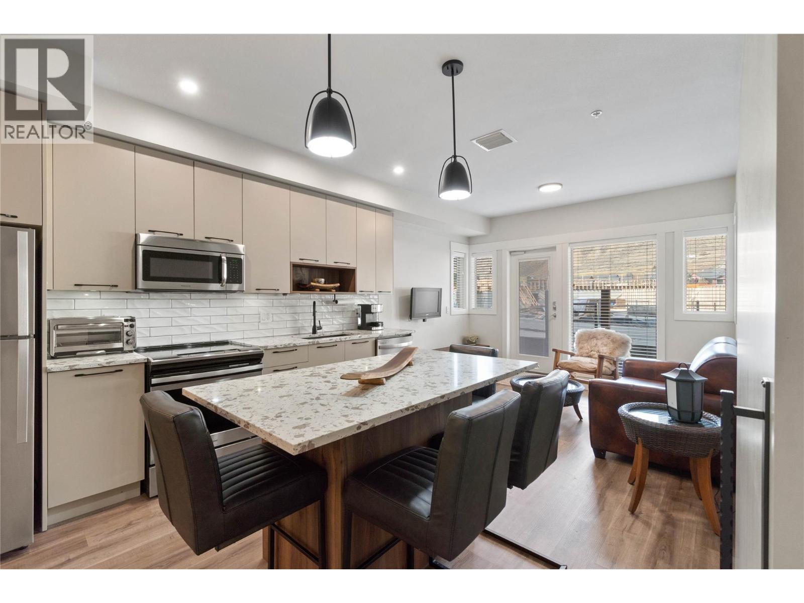 1040 Talasa Court Unit# 3102, Kamloops, British Columbia  V2H 0C4 - Photo 4 - 10376020