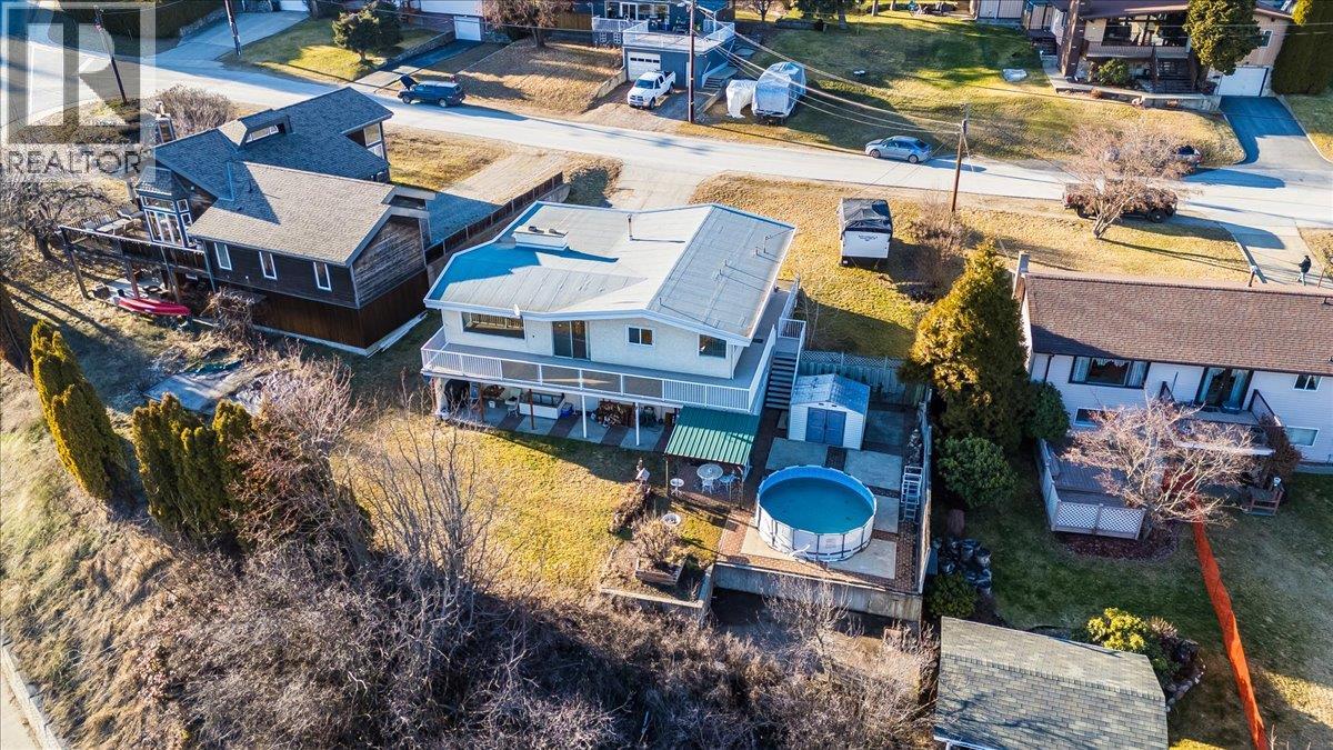 3613 9th Avenue, Castlegar, British Columbia  V1N 2Z6 - Photo 7 - 10375920