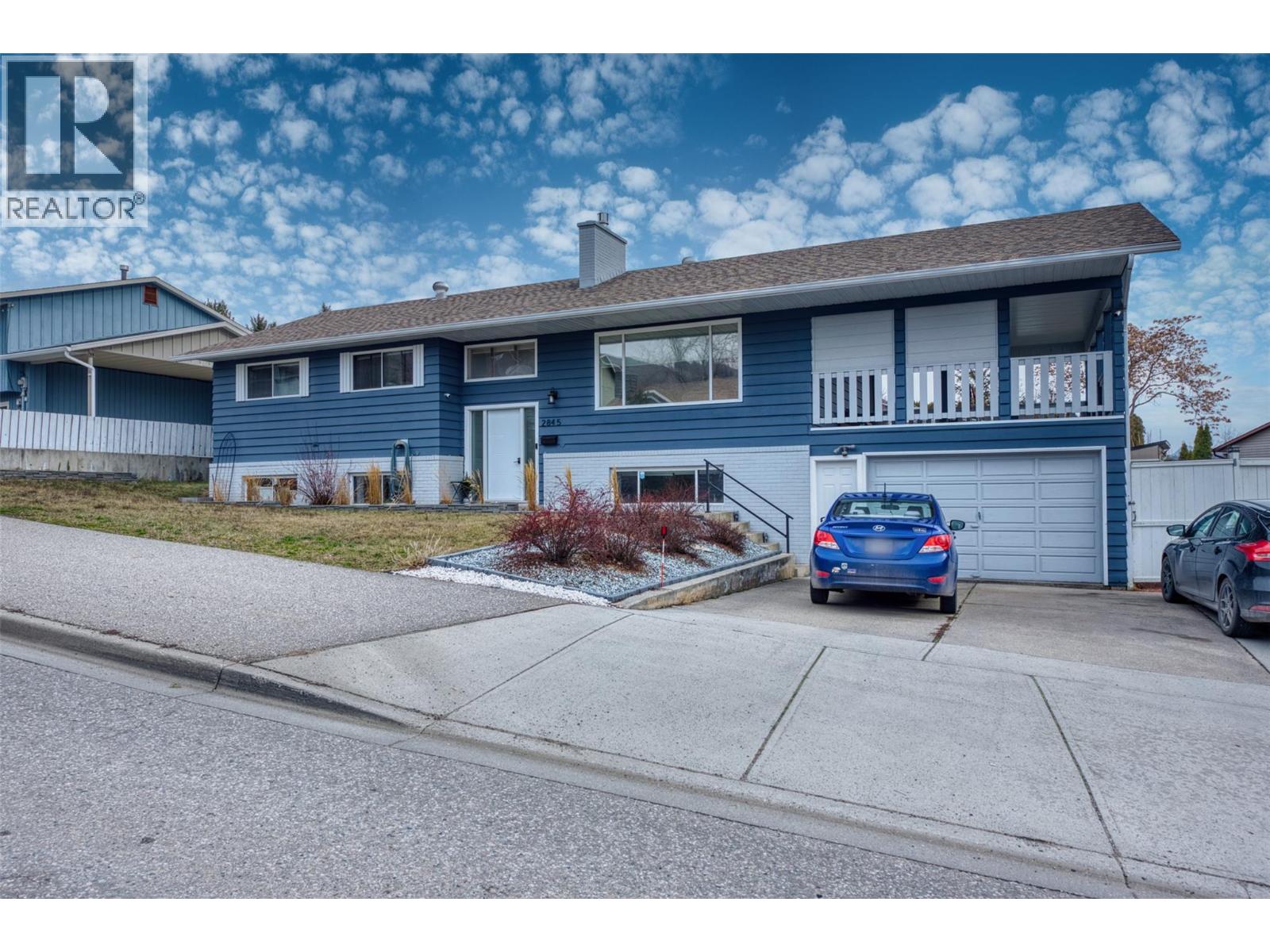 2845 Allenby Way, Vernon, British Columbia  V1T 8R3 - Photo 2 - 10375594