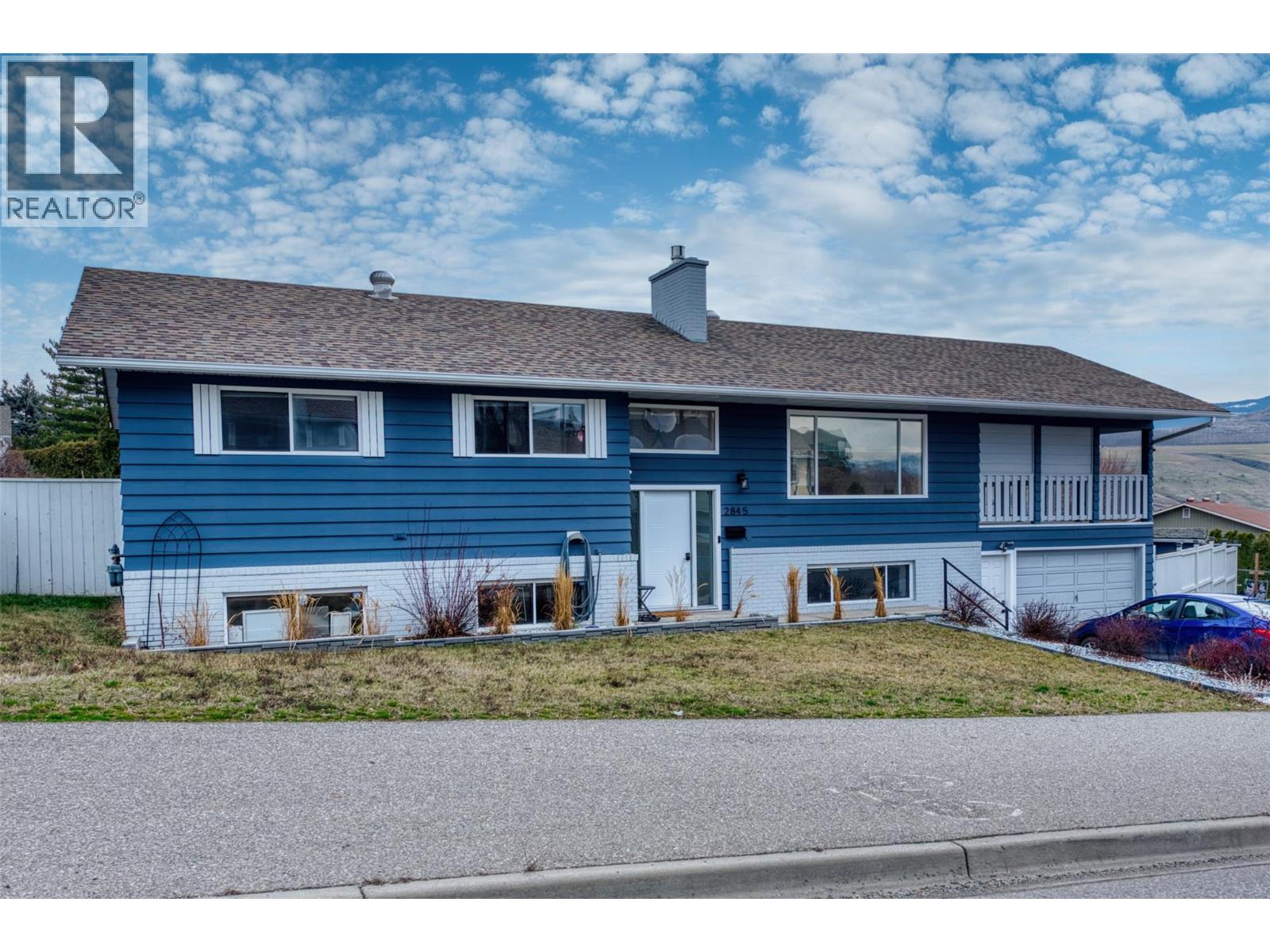 2845 Allenby Way, Vernon, British Columbia  V1T 8R3 - Photo 3 - 10375594