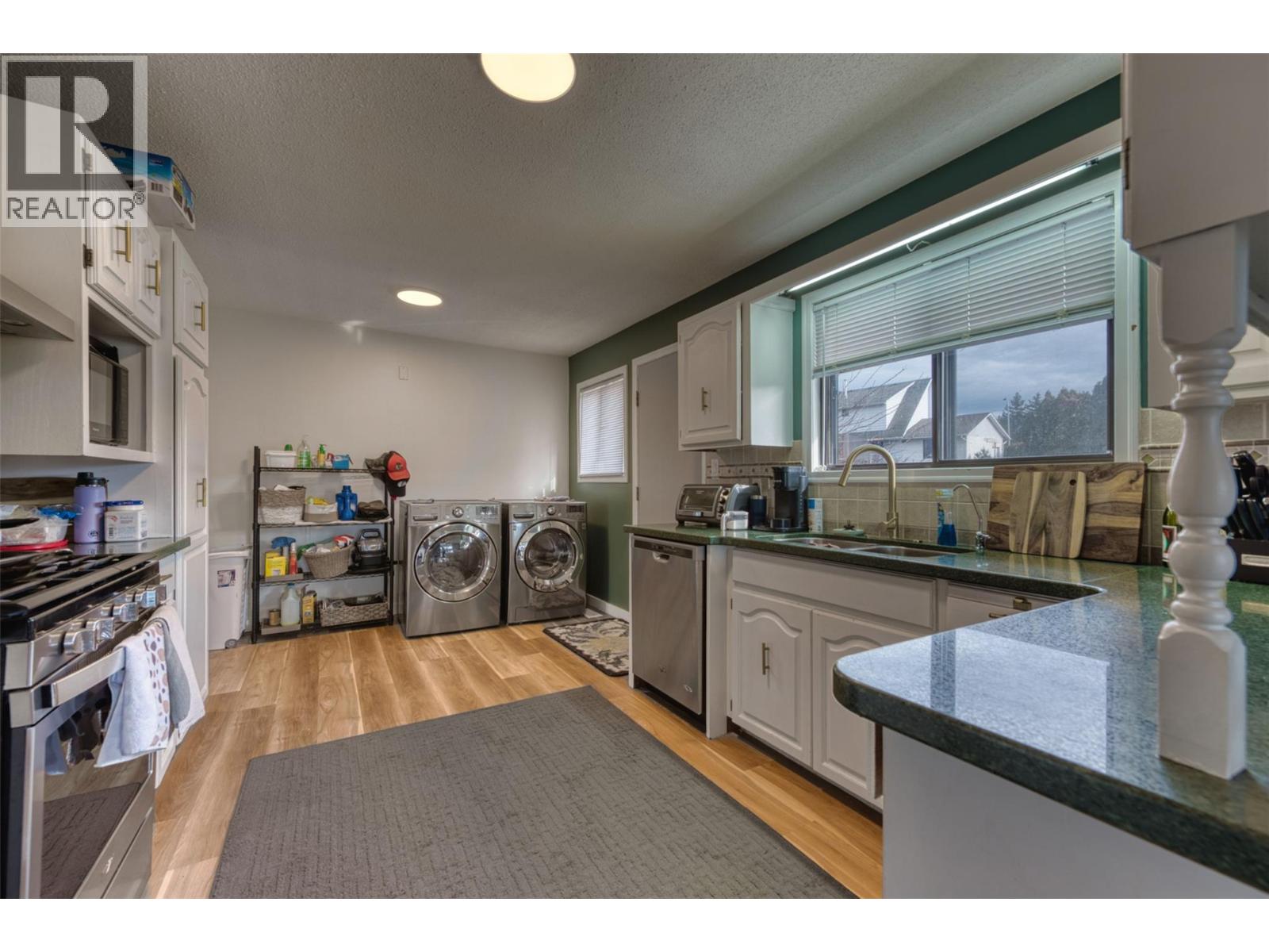 2845 Allenby Way, Vernon, British Columbia  V1T 8R3 - Photo 8 - 10375594