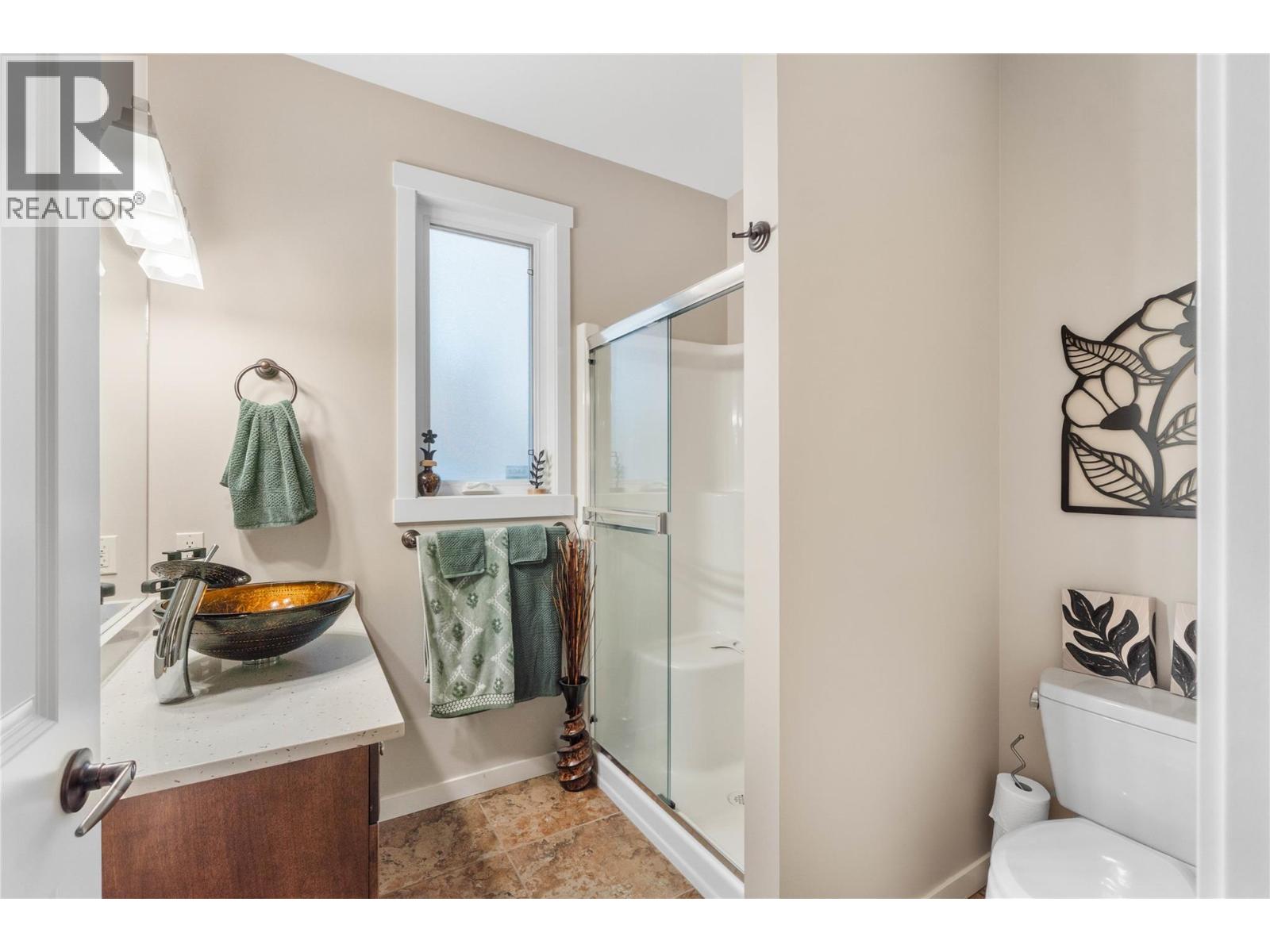 1637 Golf Ridge Way, Kamloops, British Columbia  V2H 0A5 - Photo 19 - 10375306