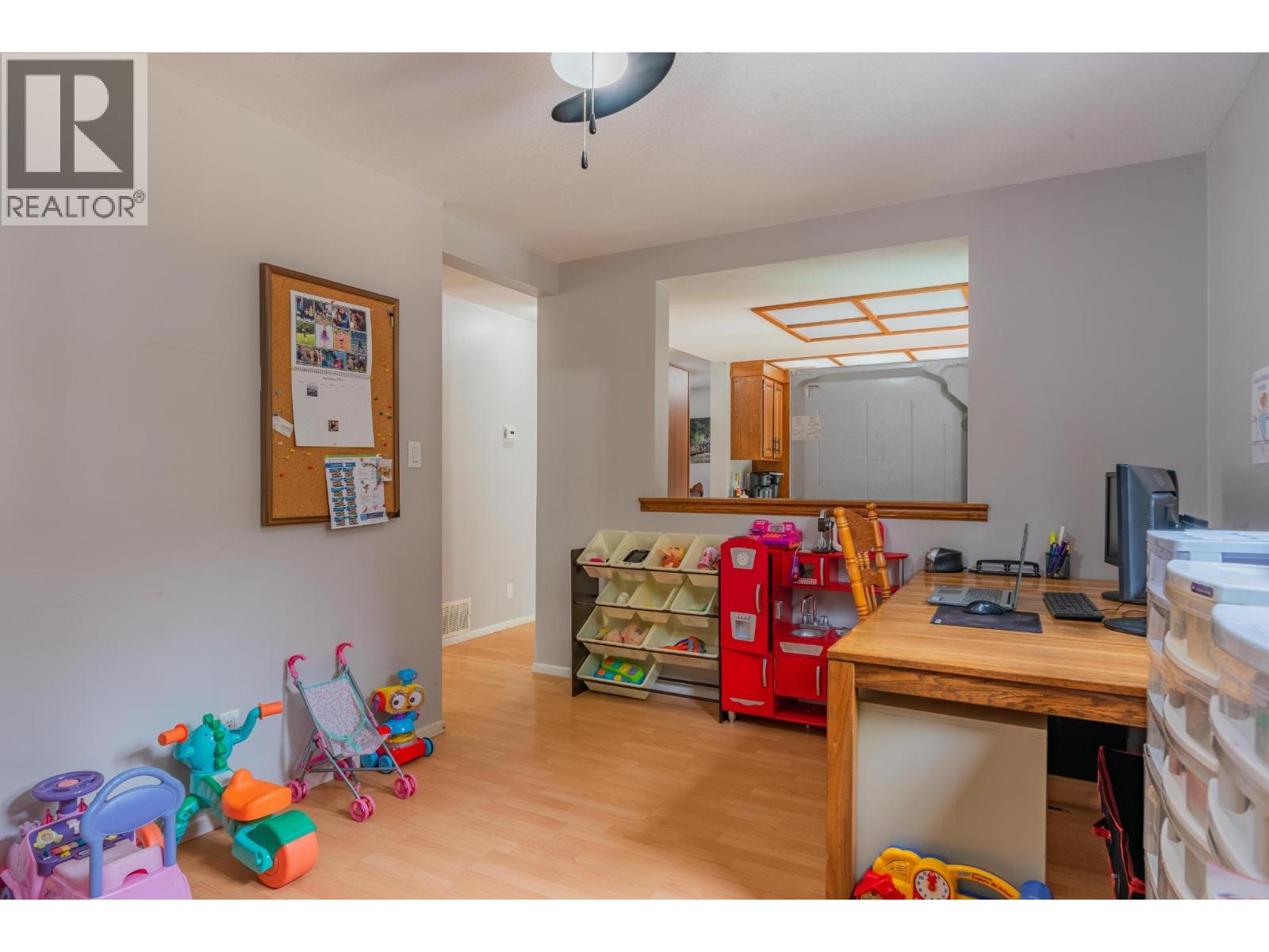 110 Cedar Avenue, Fruitvale, British Columbia  V0G 1L0 - Photo 10 - 10375256