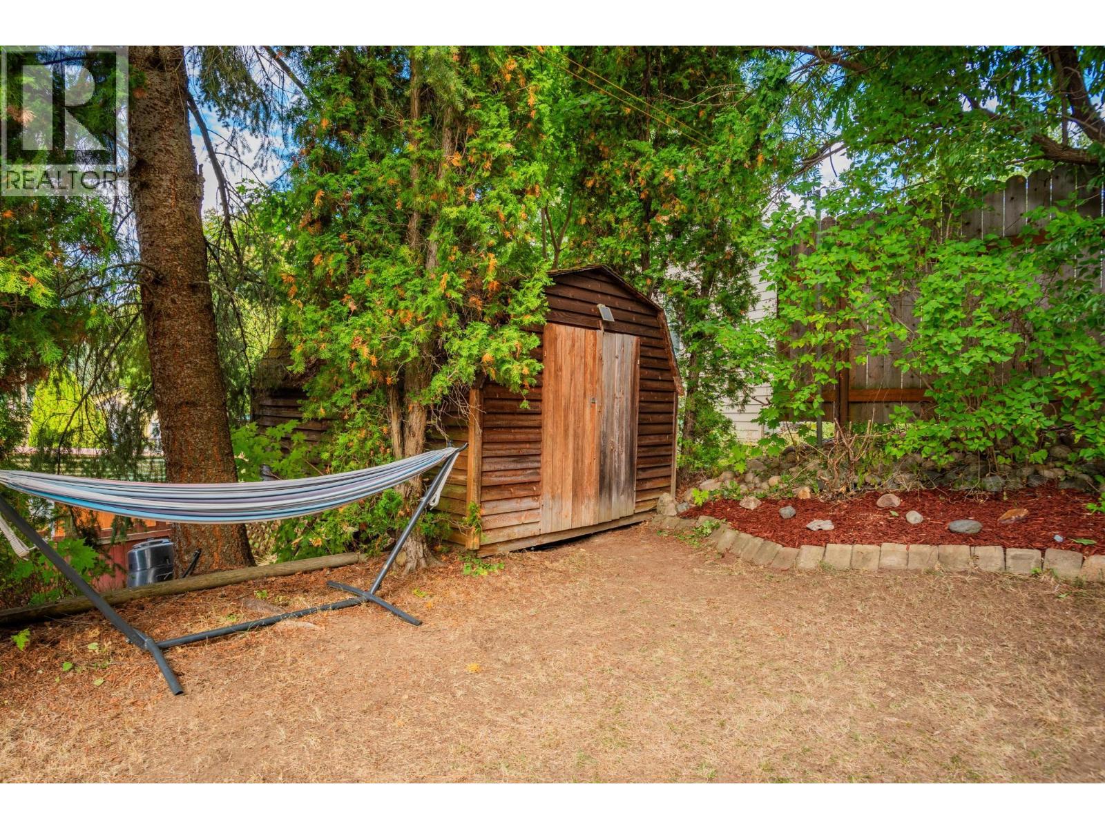 110 Cedar Avenue, Fruitvale, British Columbia  V0G 1L0 - Photo 48 - 10375256