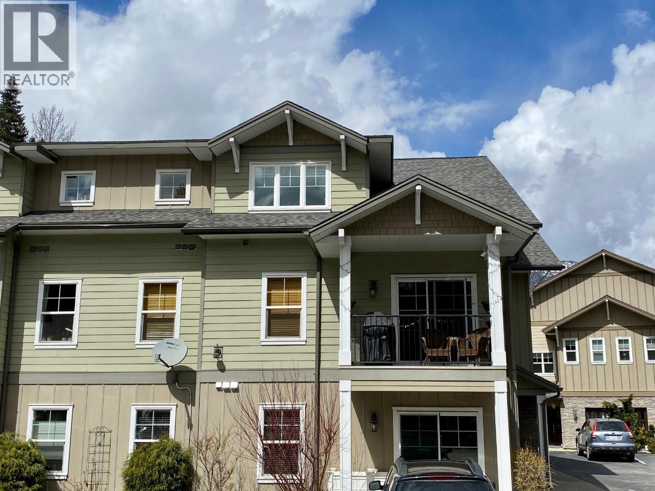 2011 Perrier Road Unit# 203, Nelson, British Columbia  V1L 6Y8 - Photo 1 - 10375933