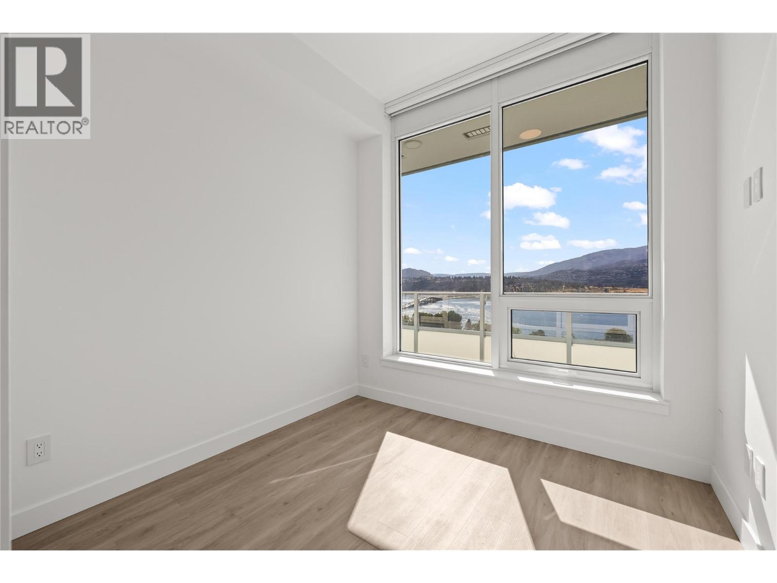 238 Leon Avenue Unit# 2107, Kelowna, British Columbia  V1Y 0N6 - Photo 32 - 10375471