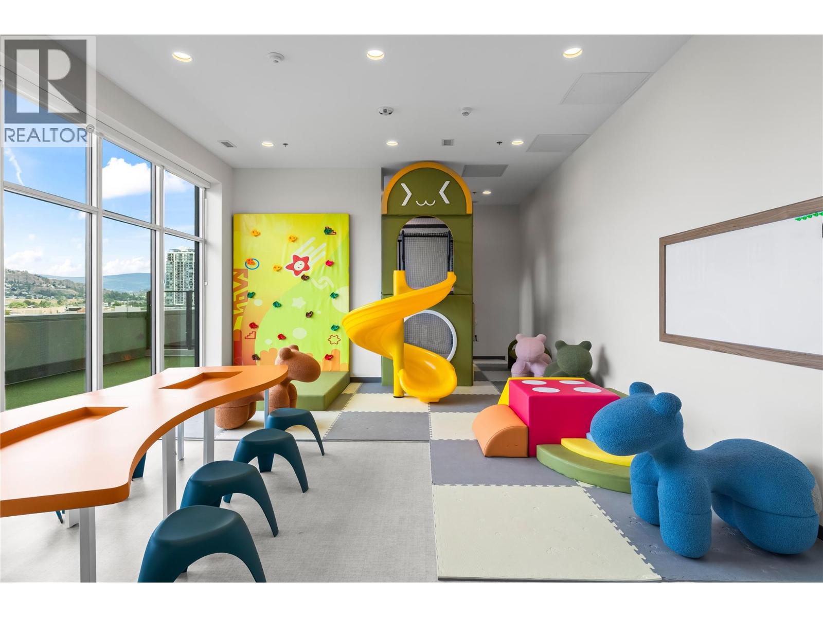 238 Leon Avenue Unit# 2107, Kelowna, British Columbia  V1Y 0N6 - Photo 38 - 10375471