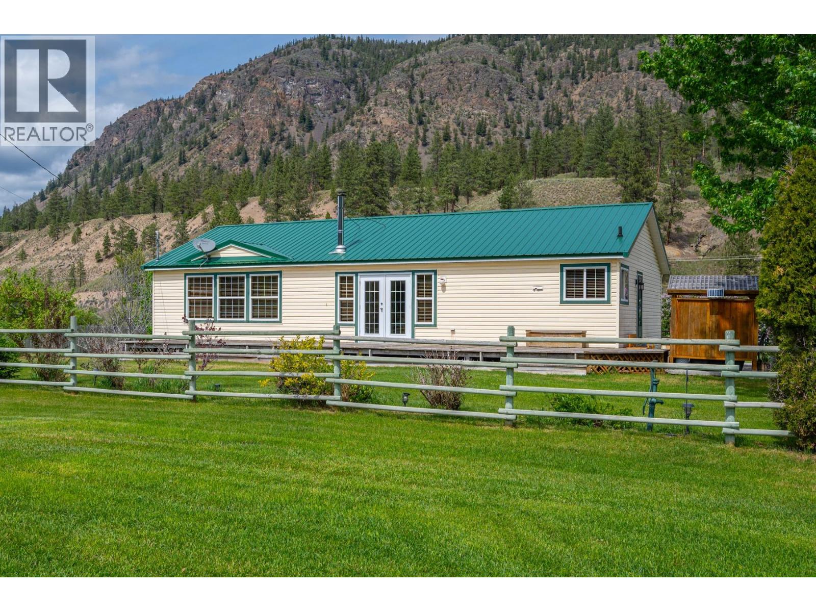 2225 Hazelhurst Road, Merritt, British Columbia  V1K 1N7 - Photo 14 - 10376001