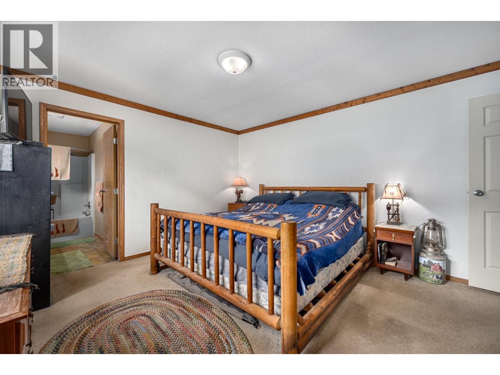 2225 Hazelhurst Road, Merritt, British Columbia  V1K 1N7 - Photo 27 - 10376001