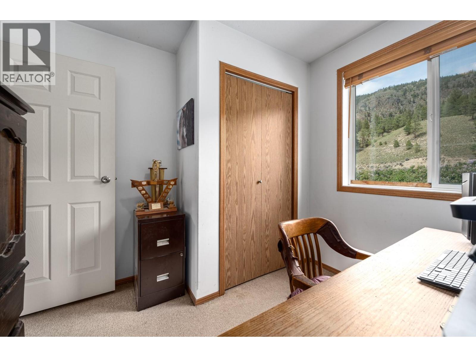 2225 Hazelhurst Road, Merritt, British Columbia  V1K 1N7 - Photo 33 - 10376001