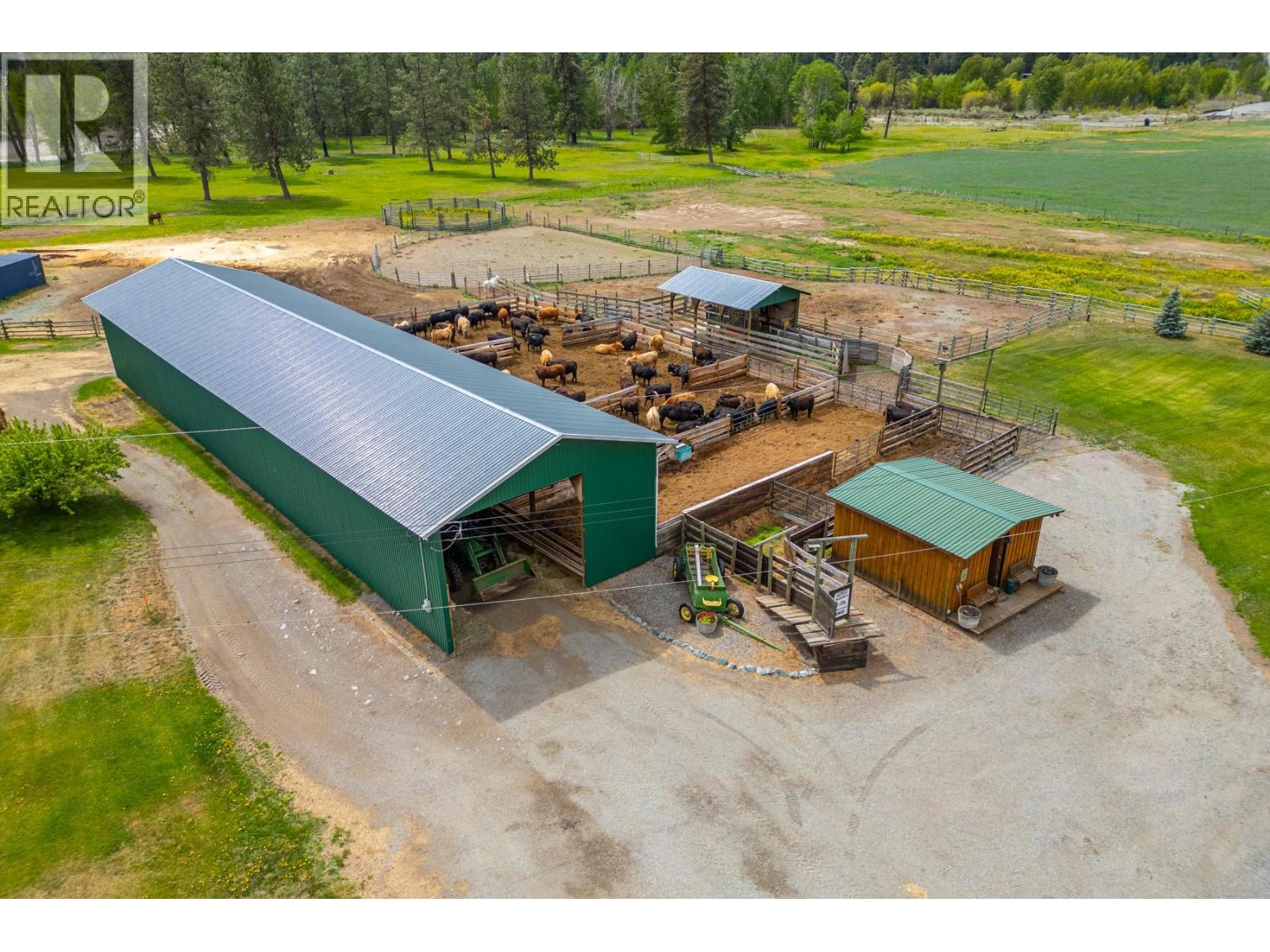 2225 Hazelhurst Road, Merritt, British Columbia  V1K 1N7 - Photo 4 - 10376001