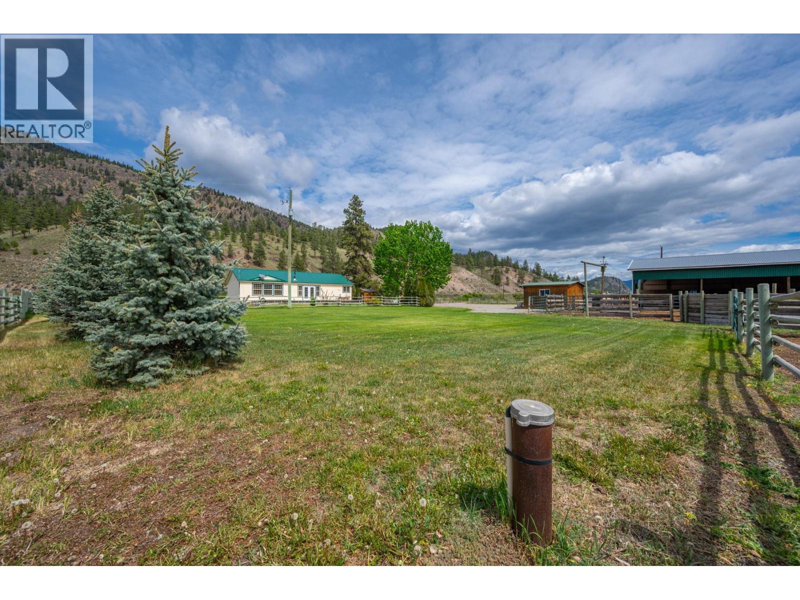 2225 Hazelhurst Road, Merritt, British Columbia  V1K 1N7 - Photo 49 - 10376001