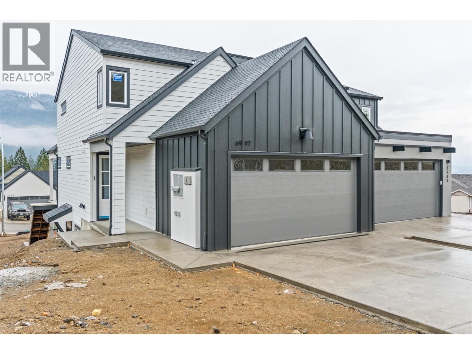 7013 Manning Place, Vernon, British Columbia  V1B 0B6 - Photo 51 - 10376054