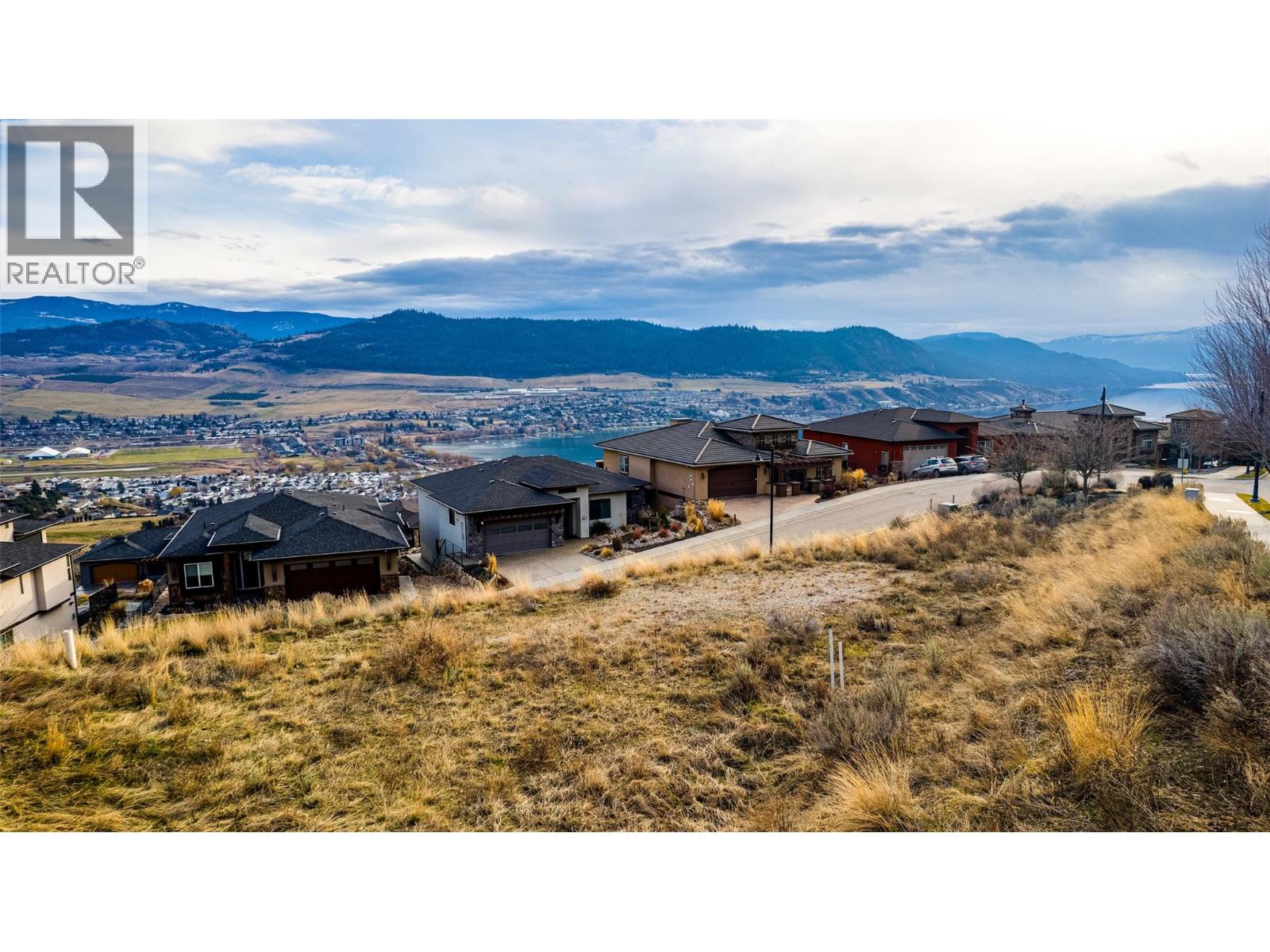 215 Harvest Court, Vernon, British Columbia  V1H 1Z9 - Photo 7 - 10375430