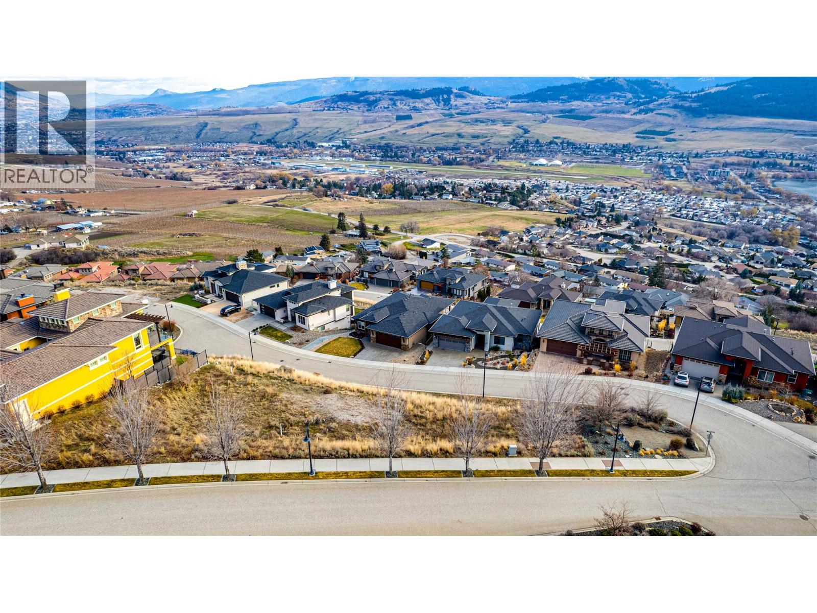 215 Harvest Court, Vernon, British Columbia  V1H 1Z9 - Photo 9 - 10375430