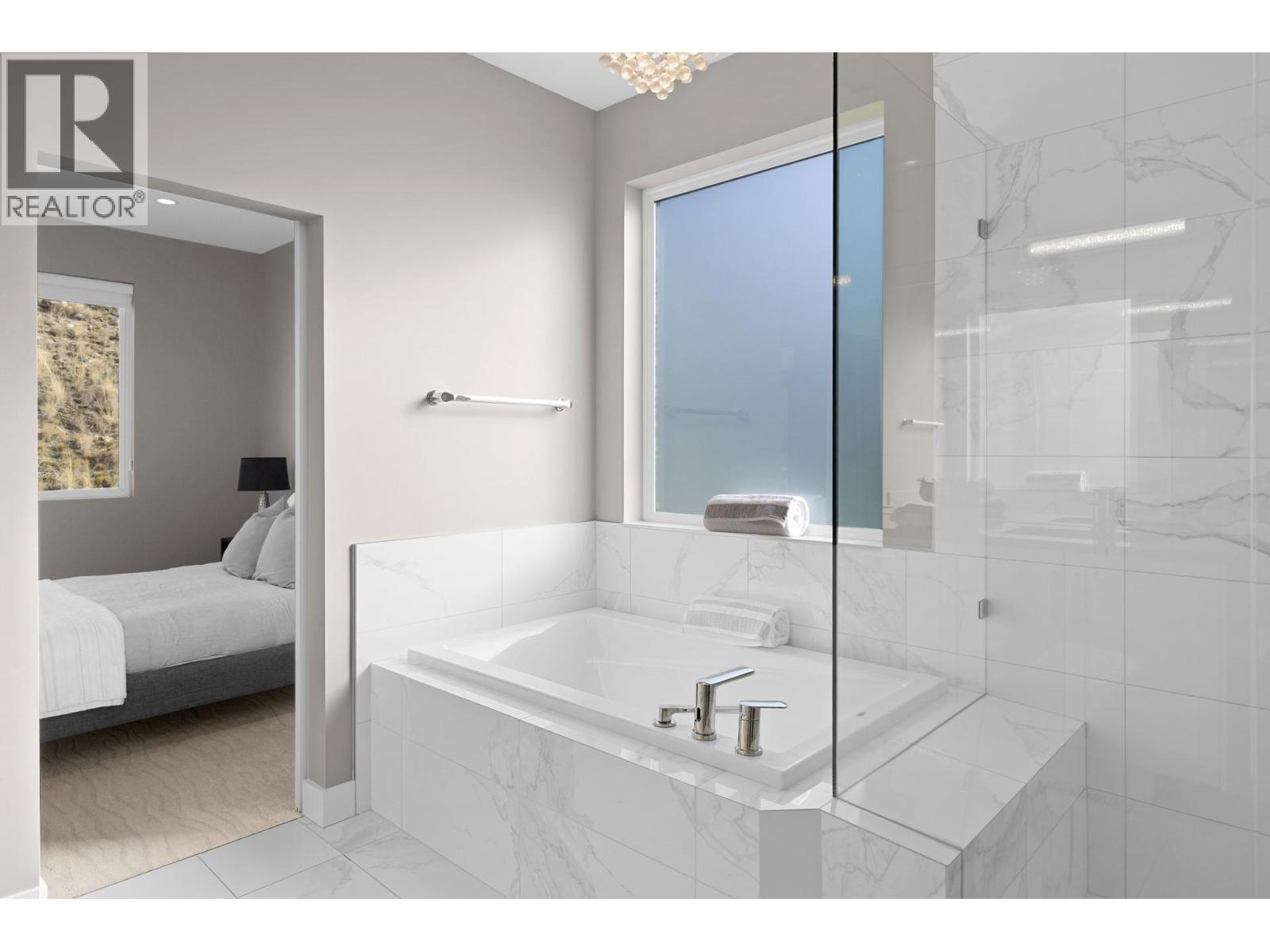 3605 Mckinley Beach Drive, Kelowna, British Columbia  V1V 3G2 - Photo 25 - 10375979