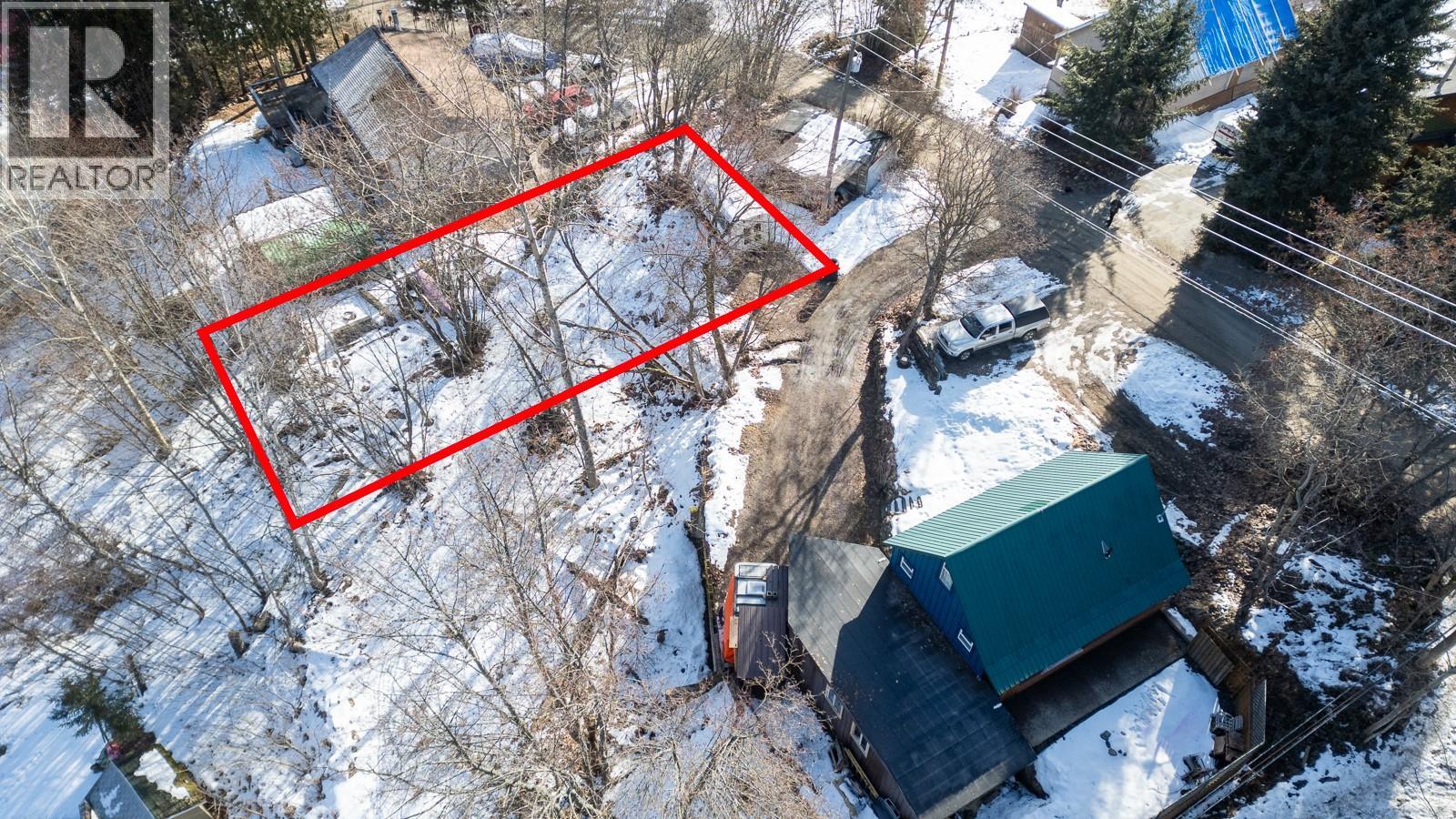 1920 Union Avenue, Rossland, British Columbia  V0G 1Y0 - Photo 3 - 10375978