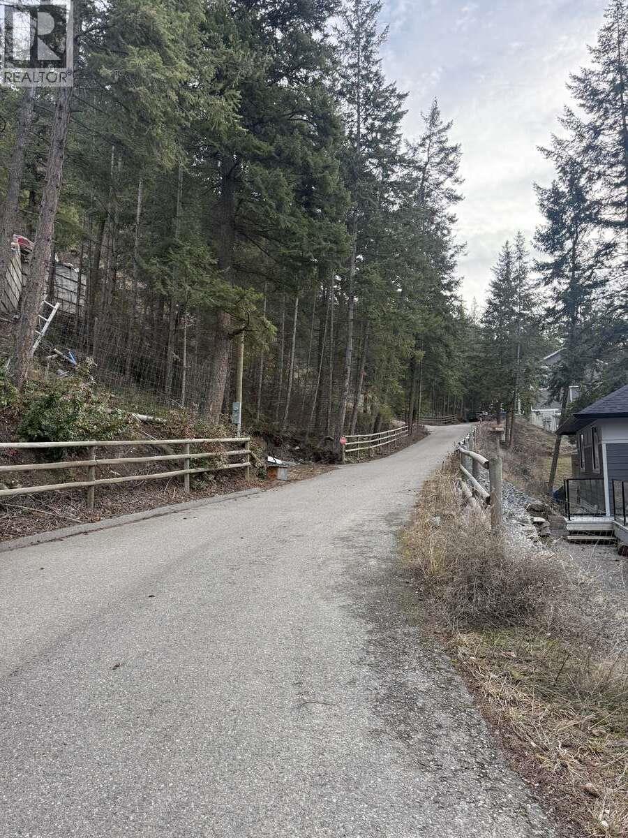 7 Garmisch Road, Vernon, British Columbia  V1H 1E3 - Photo 6 - 10376091