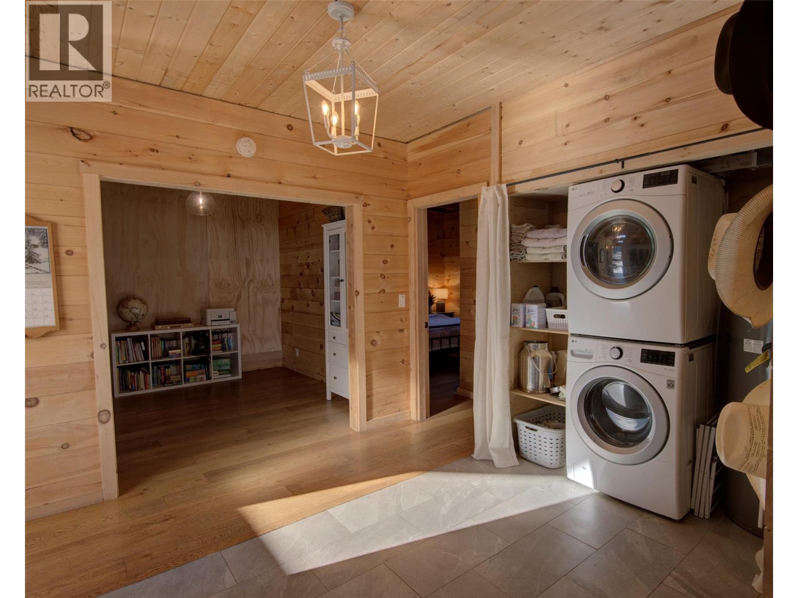 730 Six Mile Creek Road, Vernon, British Columbia  V1H 2H1 - Photo 31 - 10375787