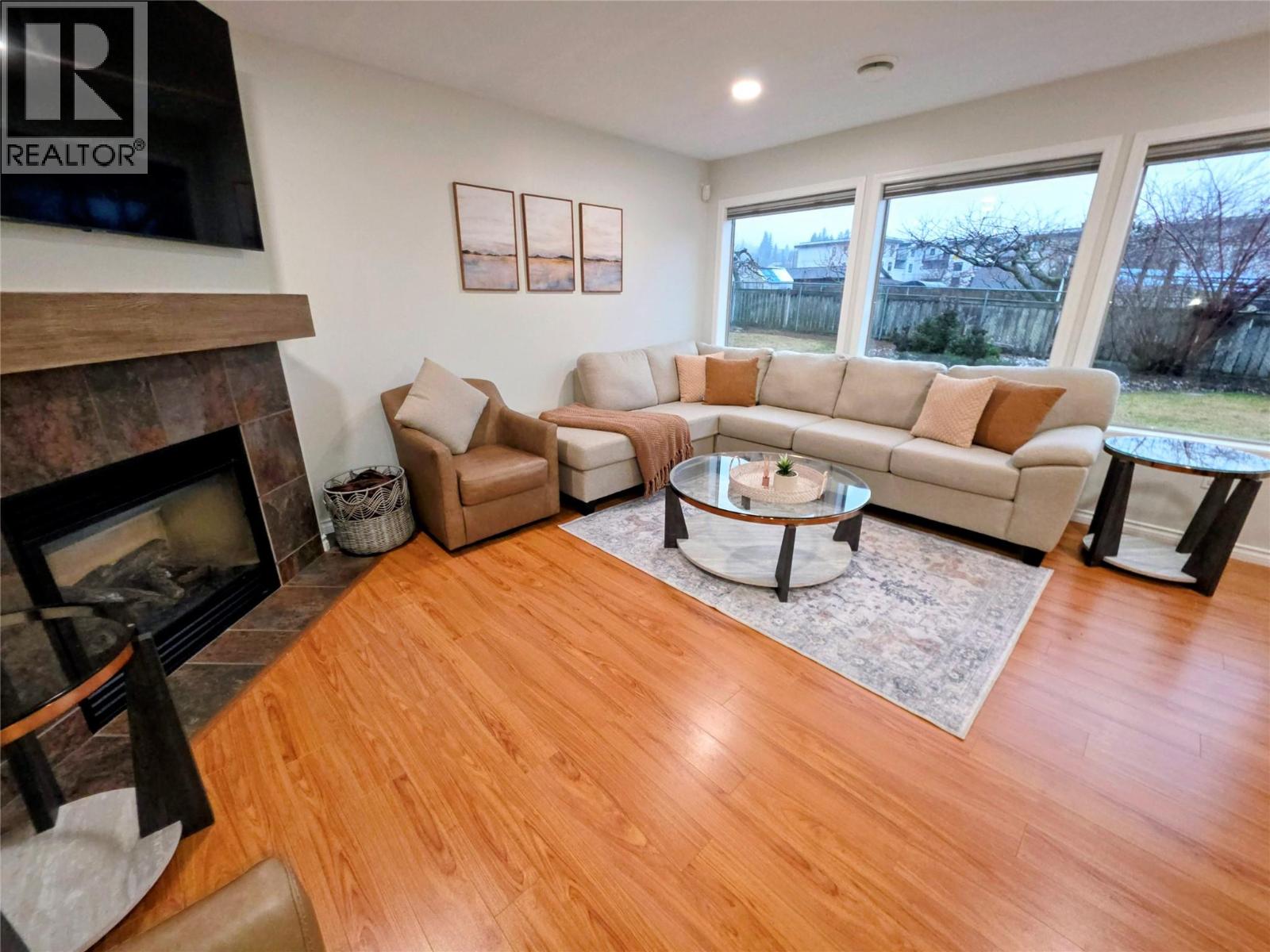 651 Hanville Place, Castlegar, British Columbia  V1N 4H3 - Photo 5 - 10376094